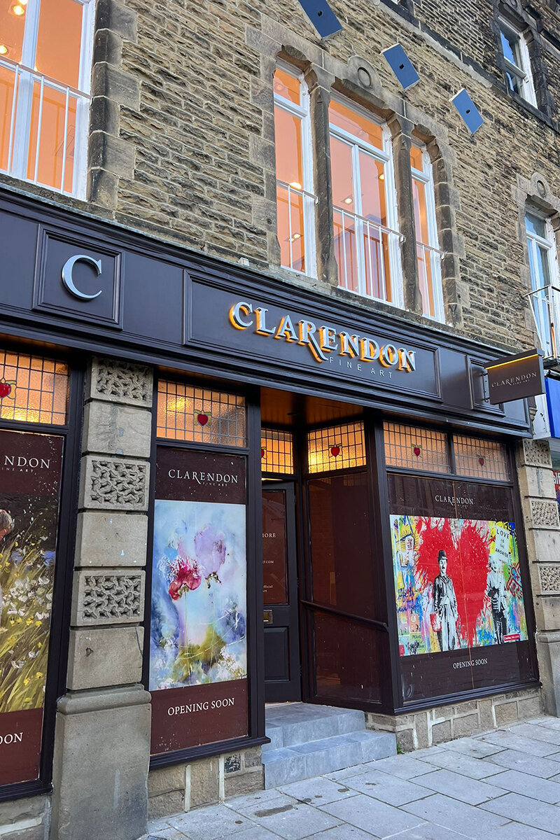 ellis-signs-clarendon-fine-art-external-signage