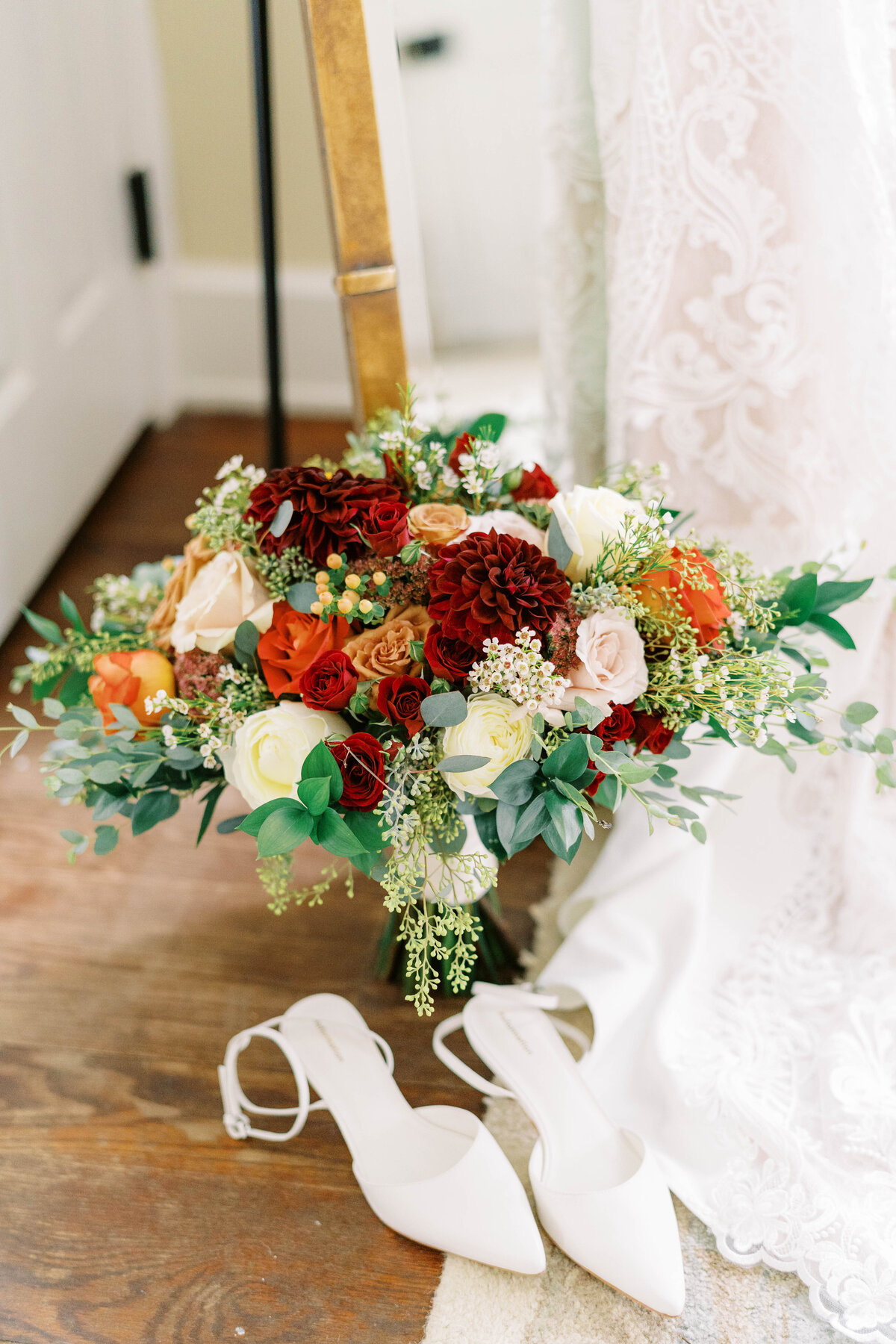 Philander-Chase-Knox-Estate-Wedding-Photographer-Bridal-Details_006