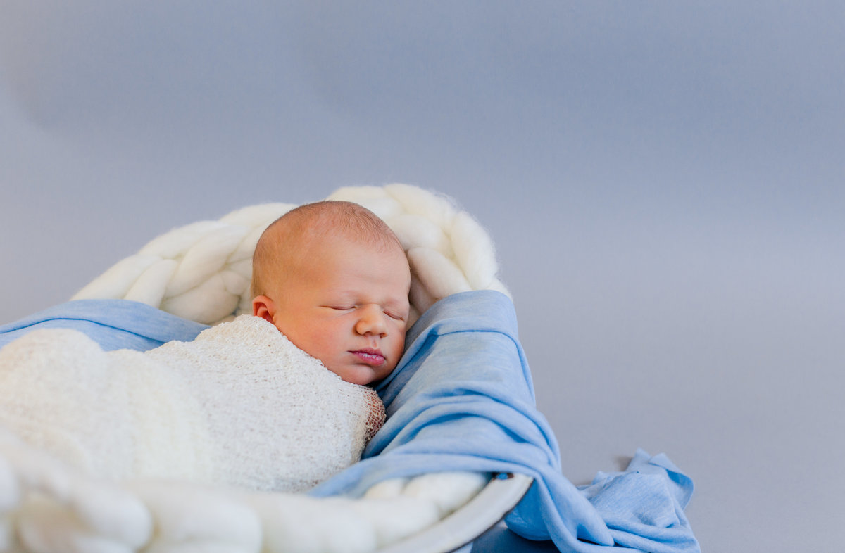Newborn Session EHP Studio Chilhowie VA-13