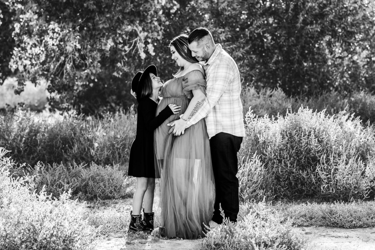 AppleValley-maternity-photographer2-6