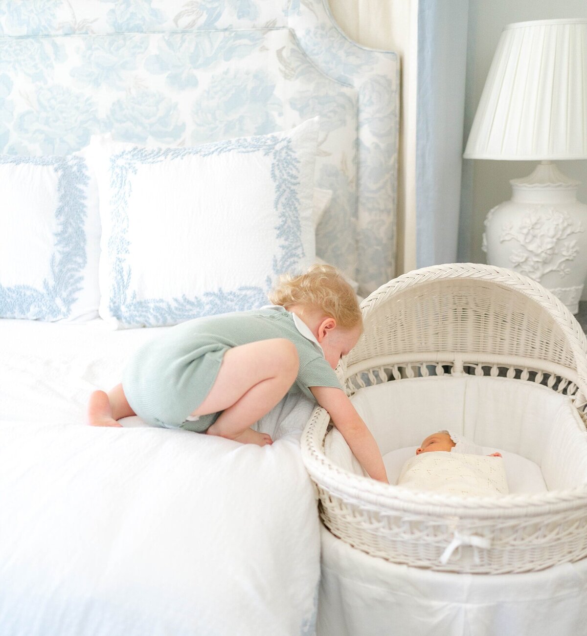 Atlanta Newborn Photographer_0008-1