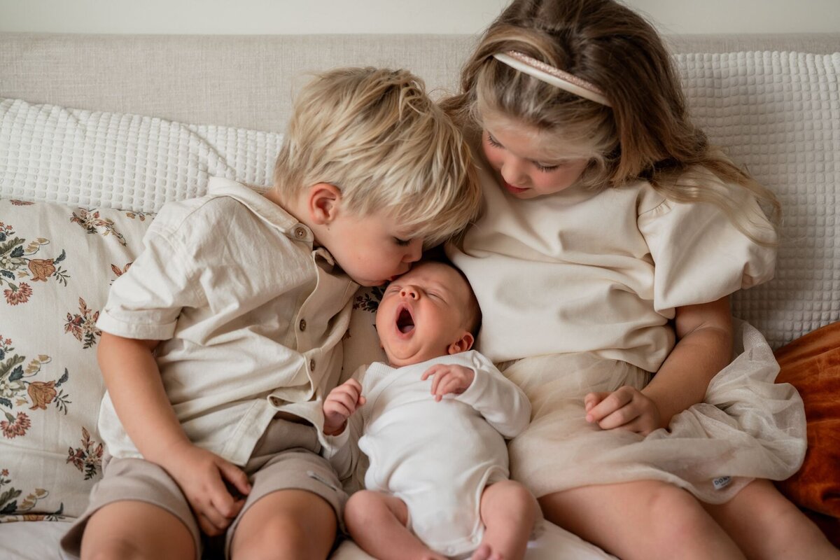 LesleyHoutkampFotografie-newbornshoot-thuis-amsterdam-22