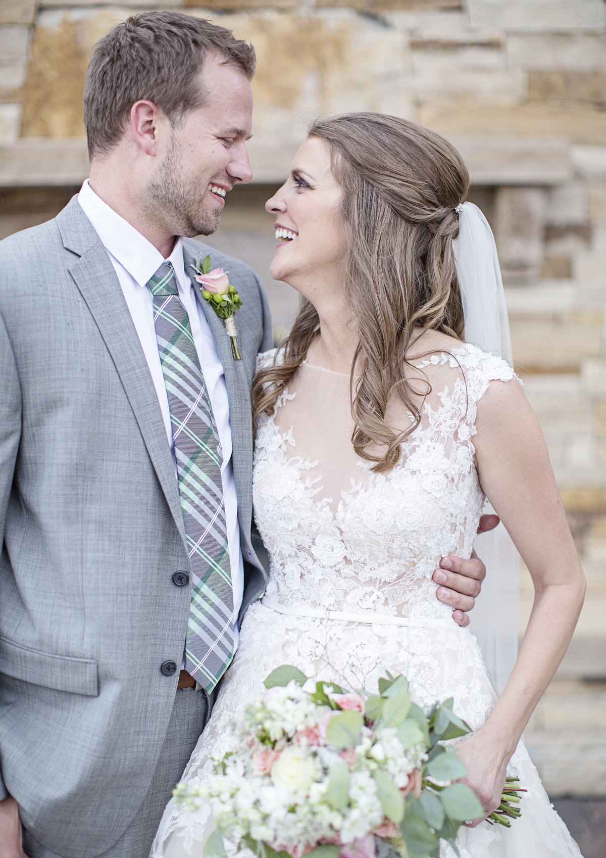 bride and groom  Milwaukee Wisconsin wedding  photographer