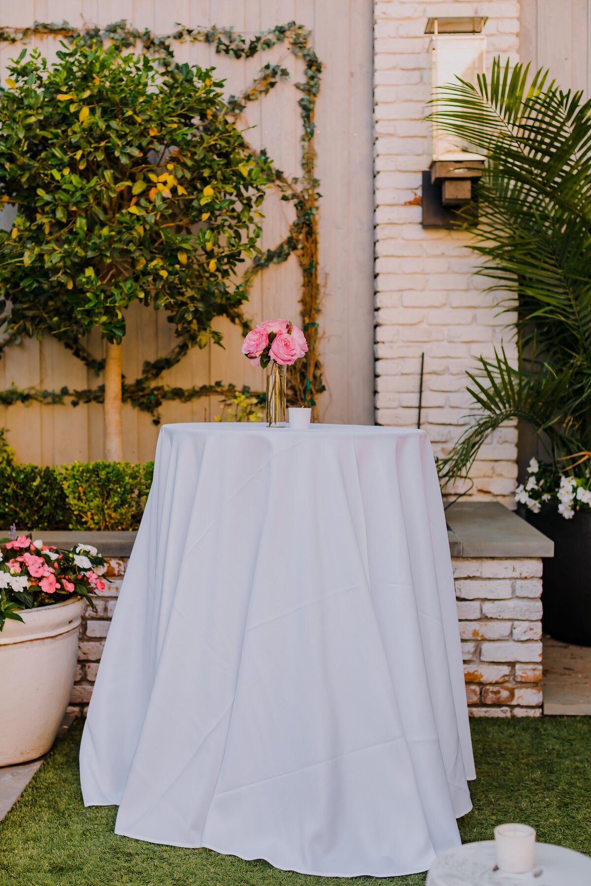martinis + caftans-27