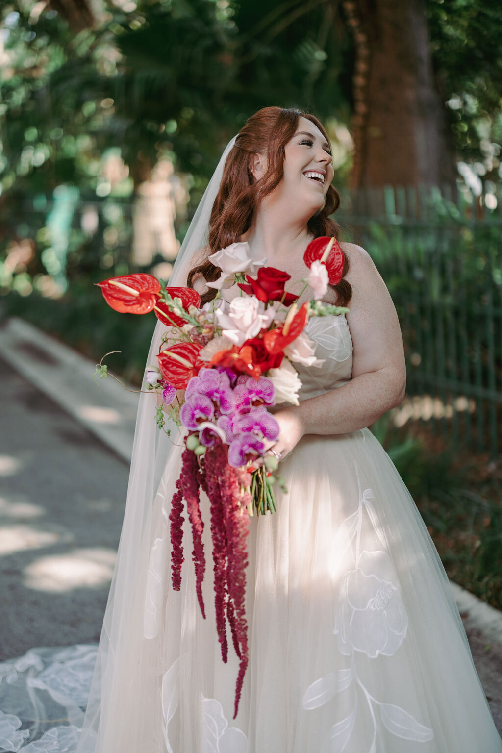 guest list management, wedding day, wedding day timeline, first look