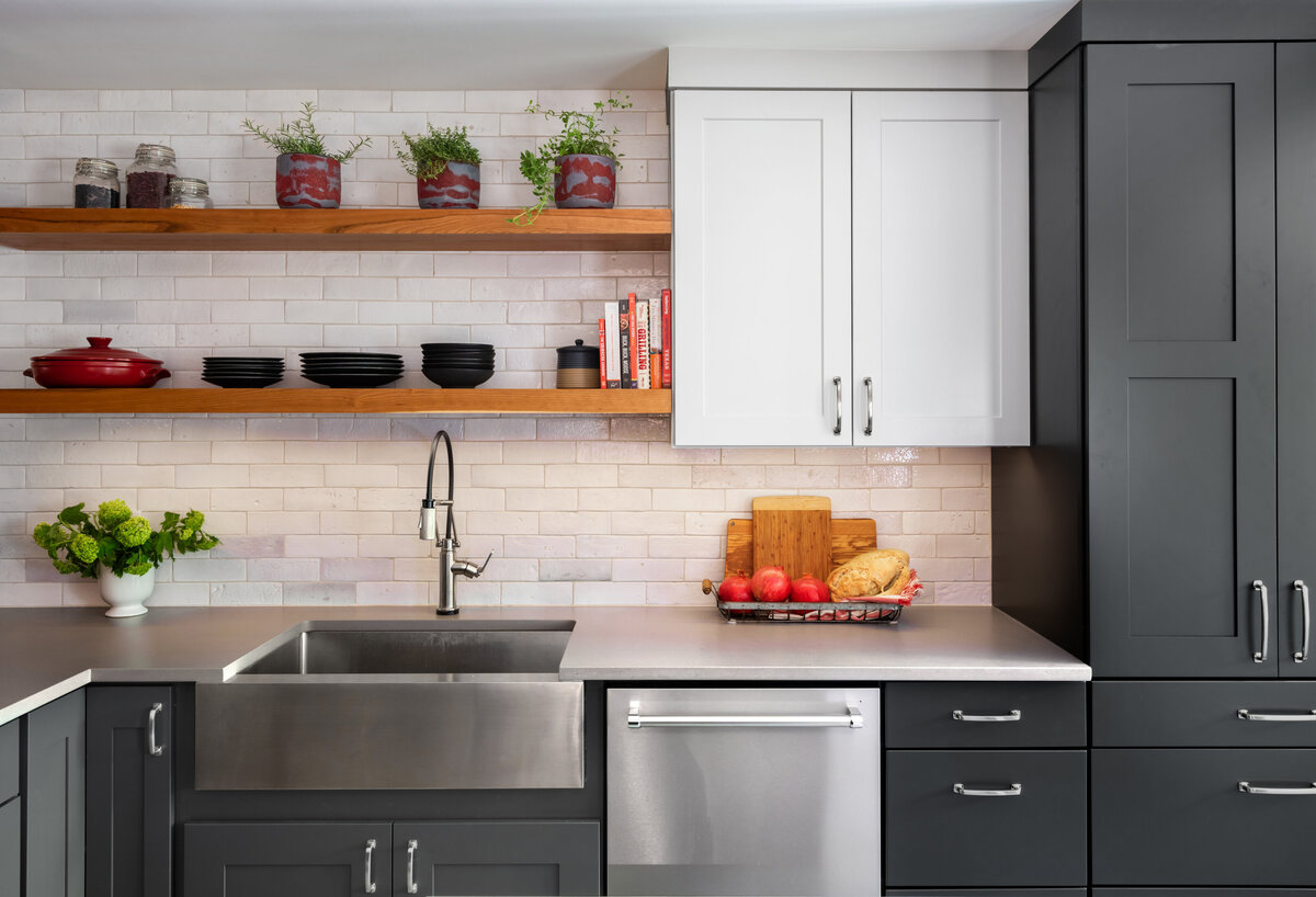 hello-home-modern-kitchen-stainless-apron-front-sink-austin-5
