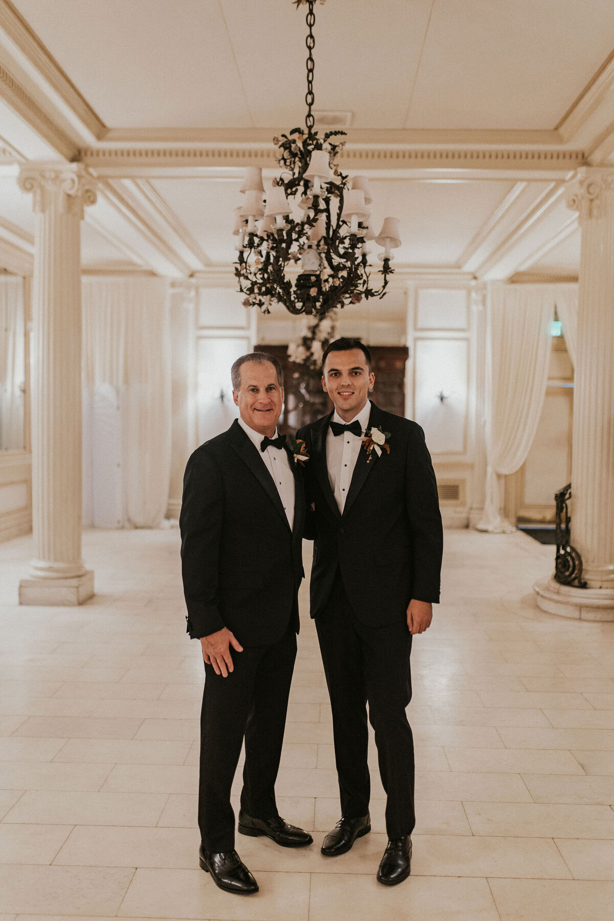 WELLING-FLORES.Wedding.EngineersClub-gtngrdy-33
