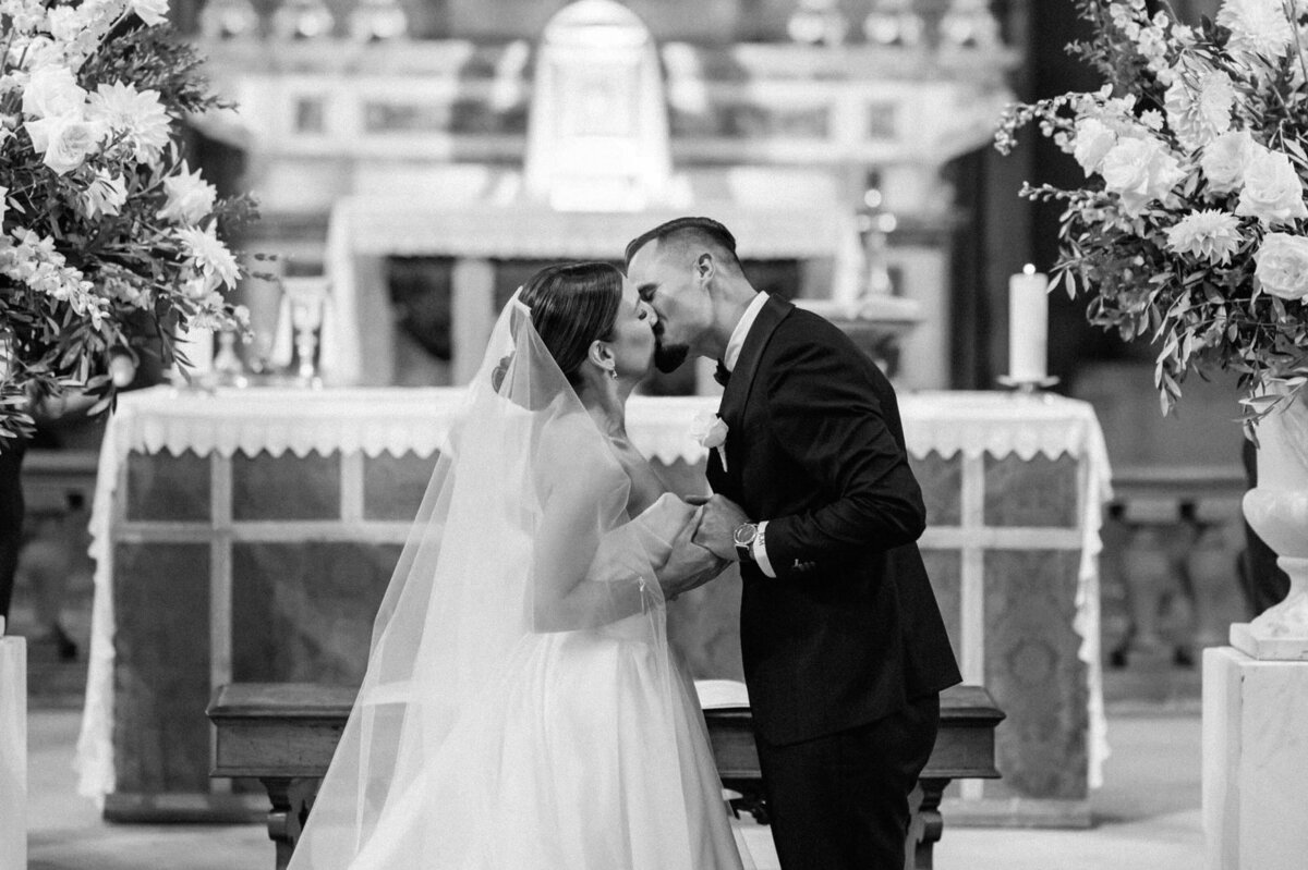 515-Villa-Petriolo-Tuscany-Italy-Carly-Roman-Wedding-34
