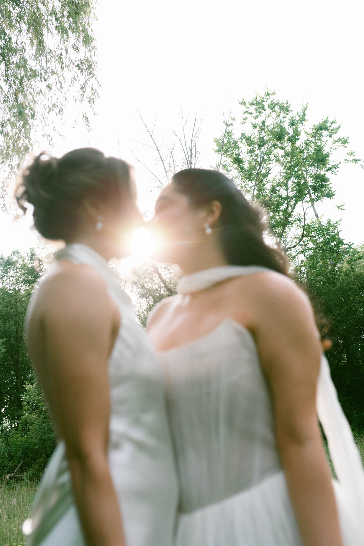 Faye-Fern-Creative-ArdentAndElm-Meaghanne-Tatiana-Hudson-Valley-Same-Sex-Wedding-Ceremony-20