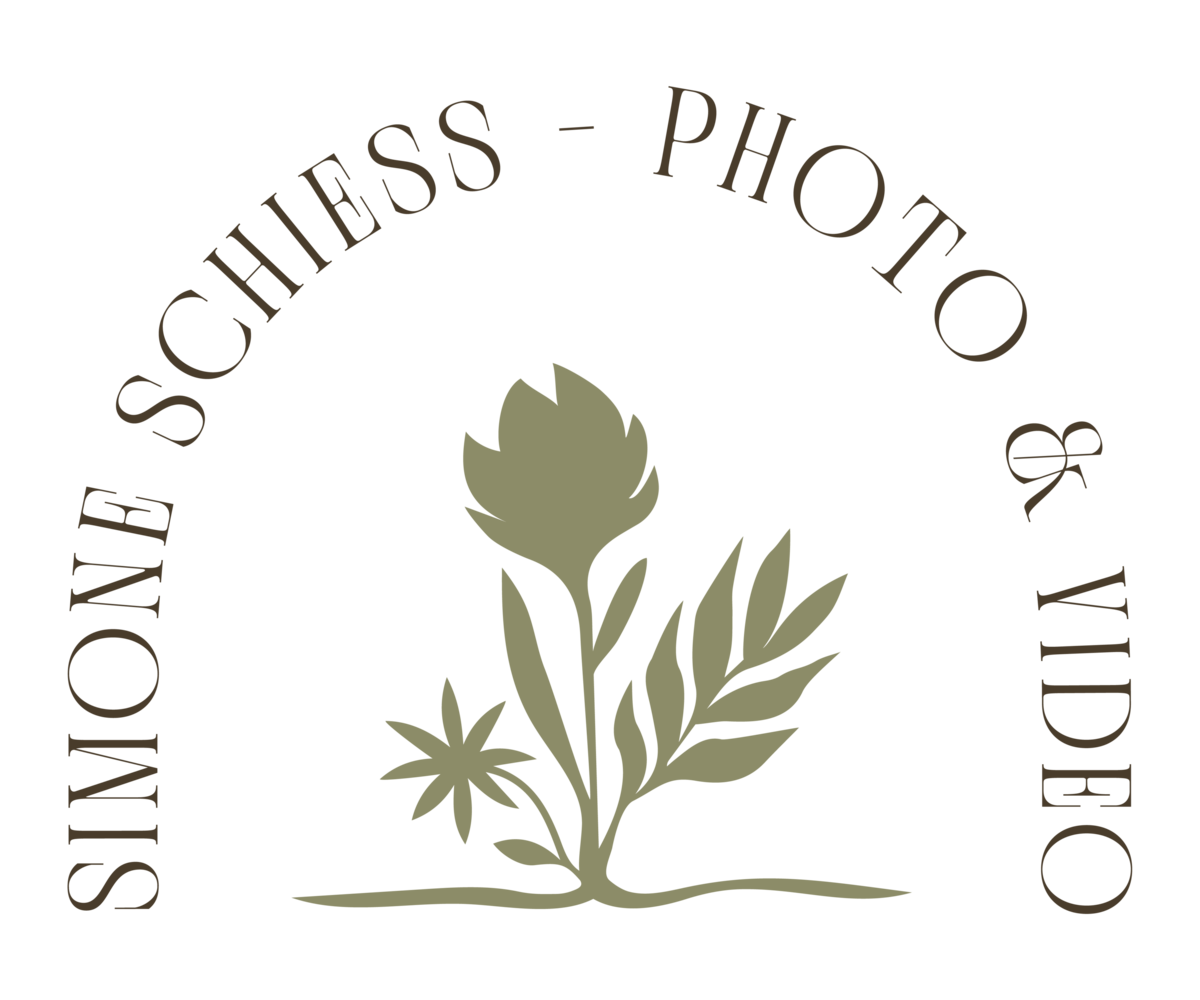 Photographer logo for Simone Schiess