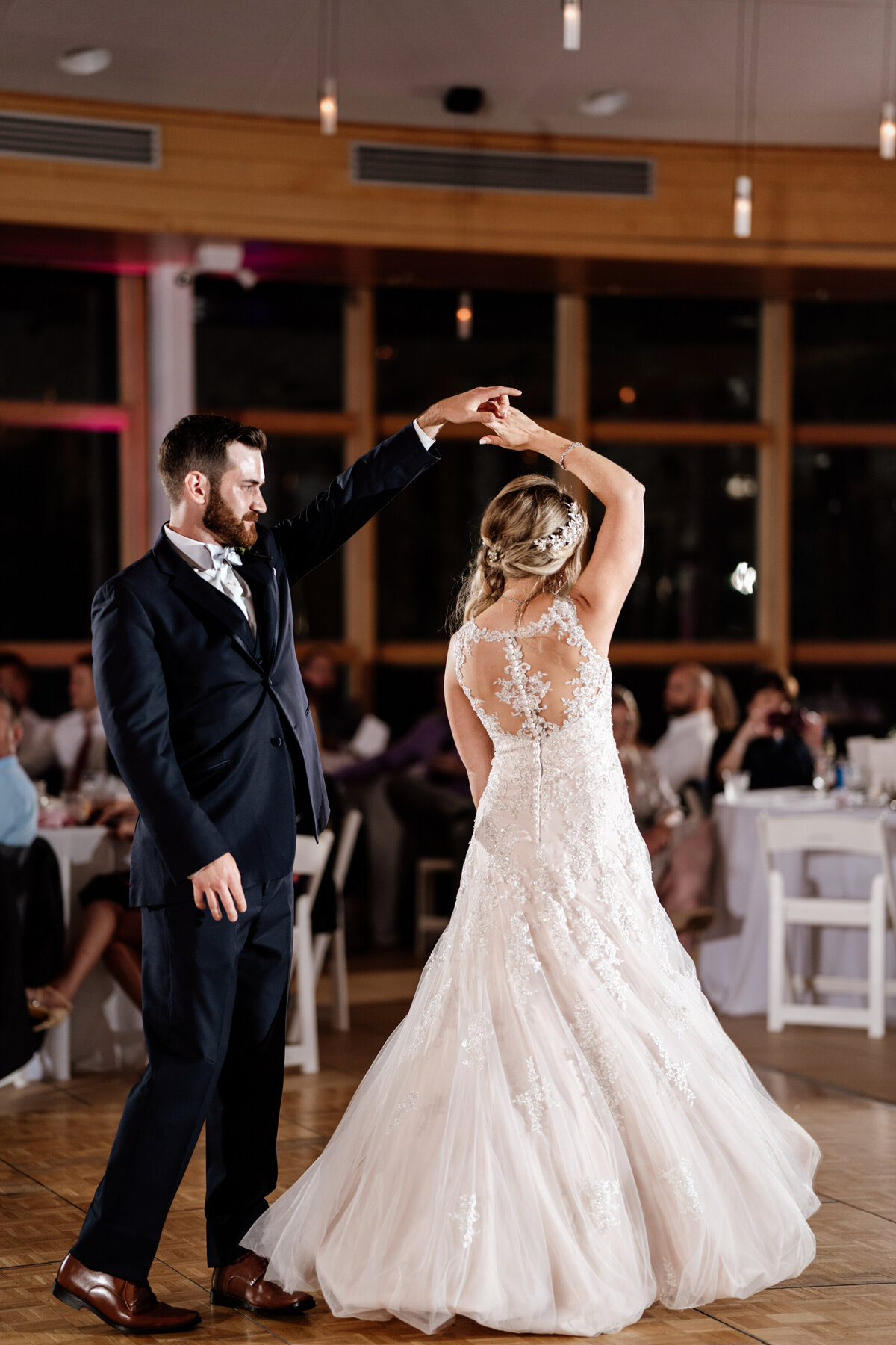 Lauren-Ashley-Studio_Chicago-Wedding-Photographer_Danada-House-Wedding-166