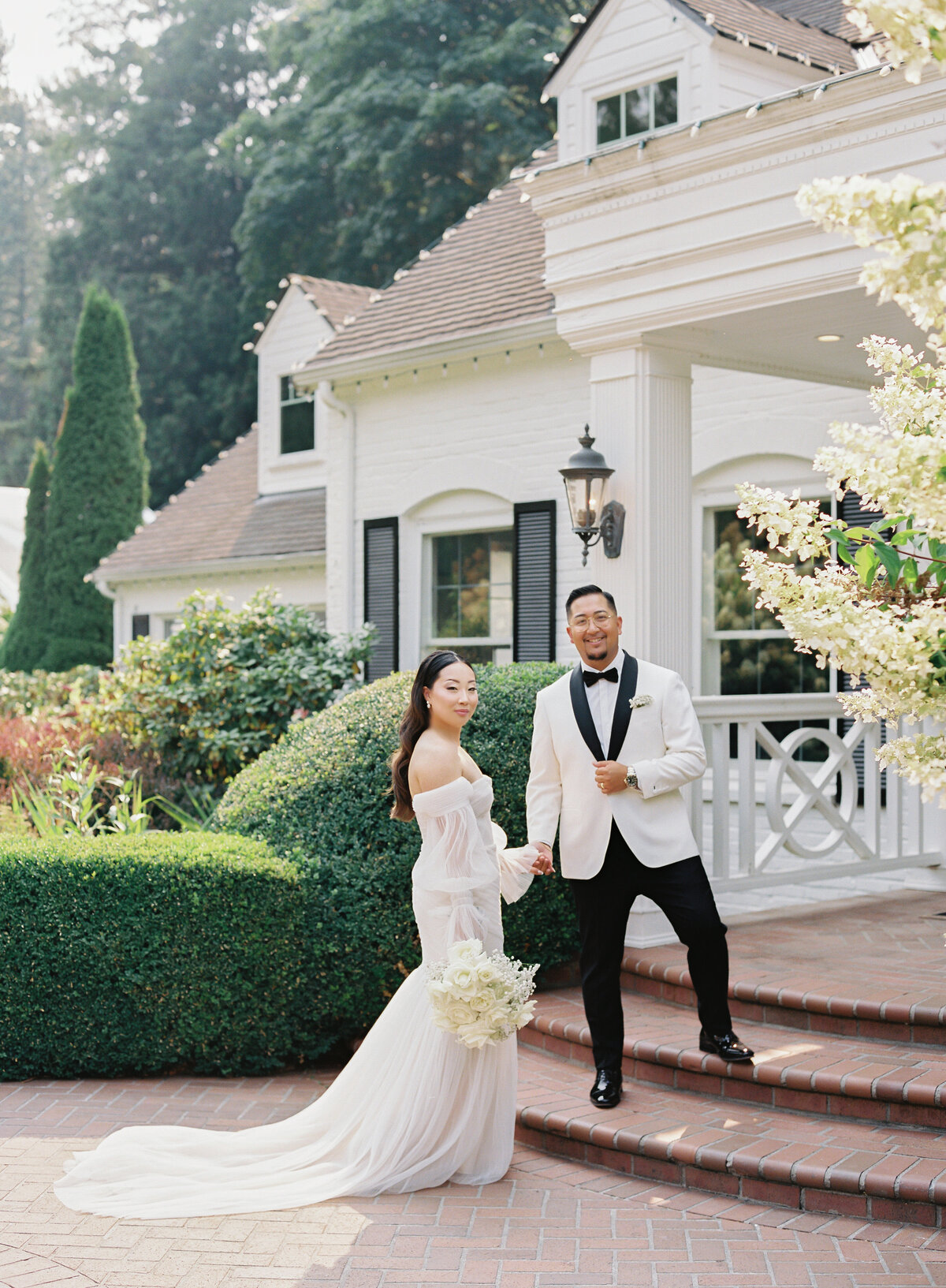 Alex & Andre - 2. First Look & Portraits -129