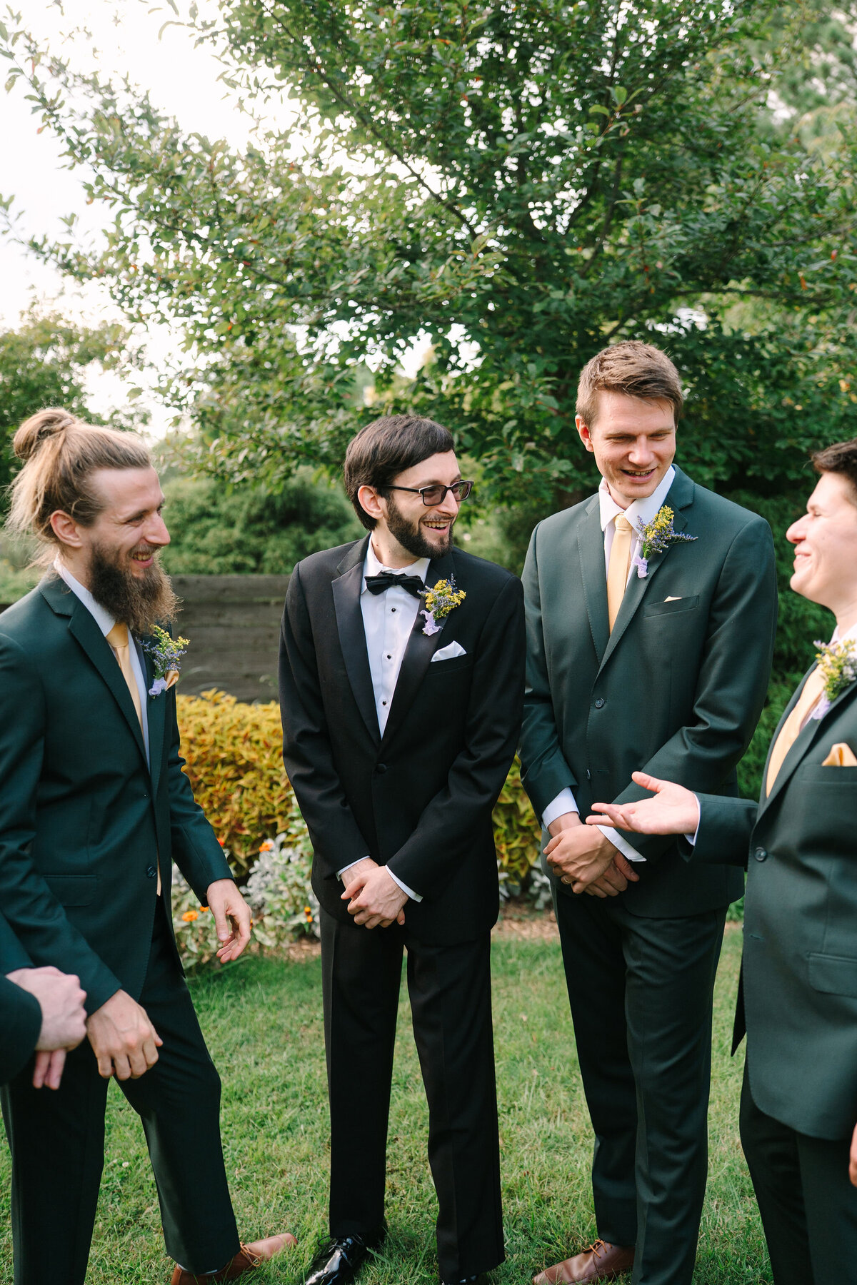 botanical-gardens-of-ozarks-wedding-destiny-spencer(26of75)