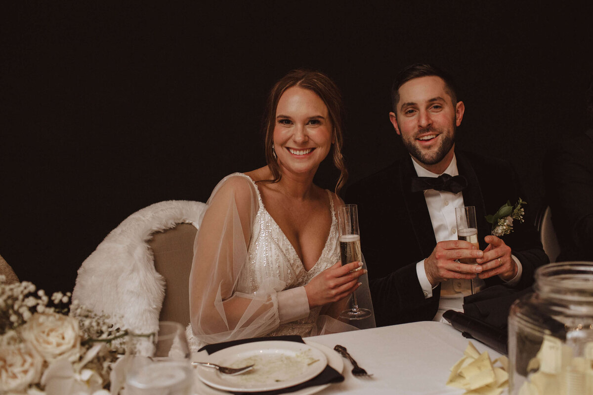 oshkosh-the-howard-nye-wedding-nikki-n-photography-523