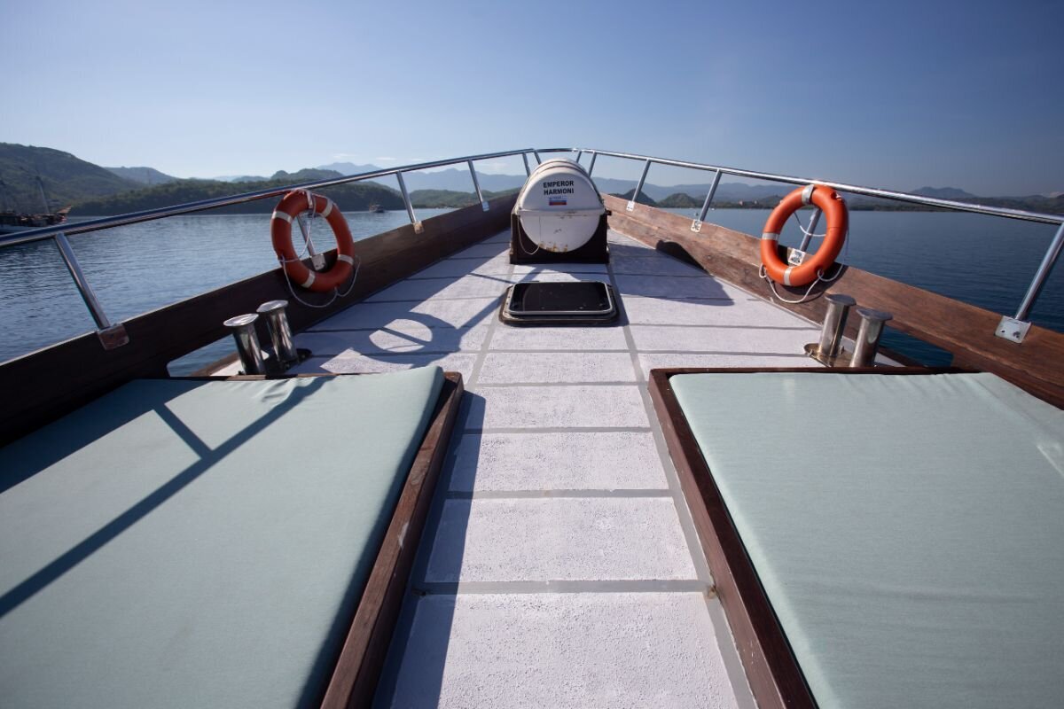 Harmoni Luxury Indonesia Yacht Charter - s11