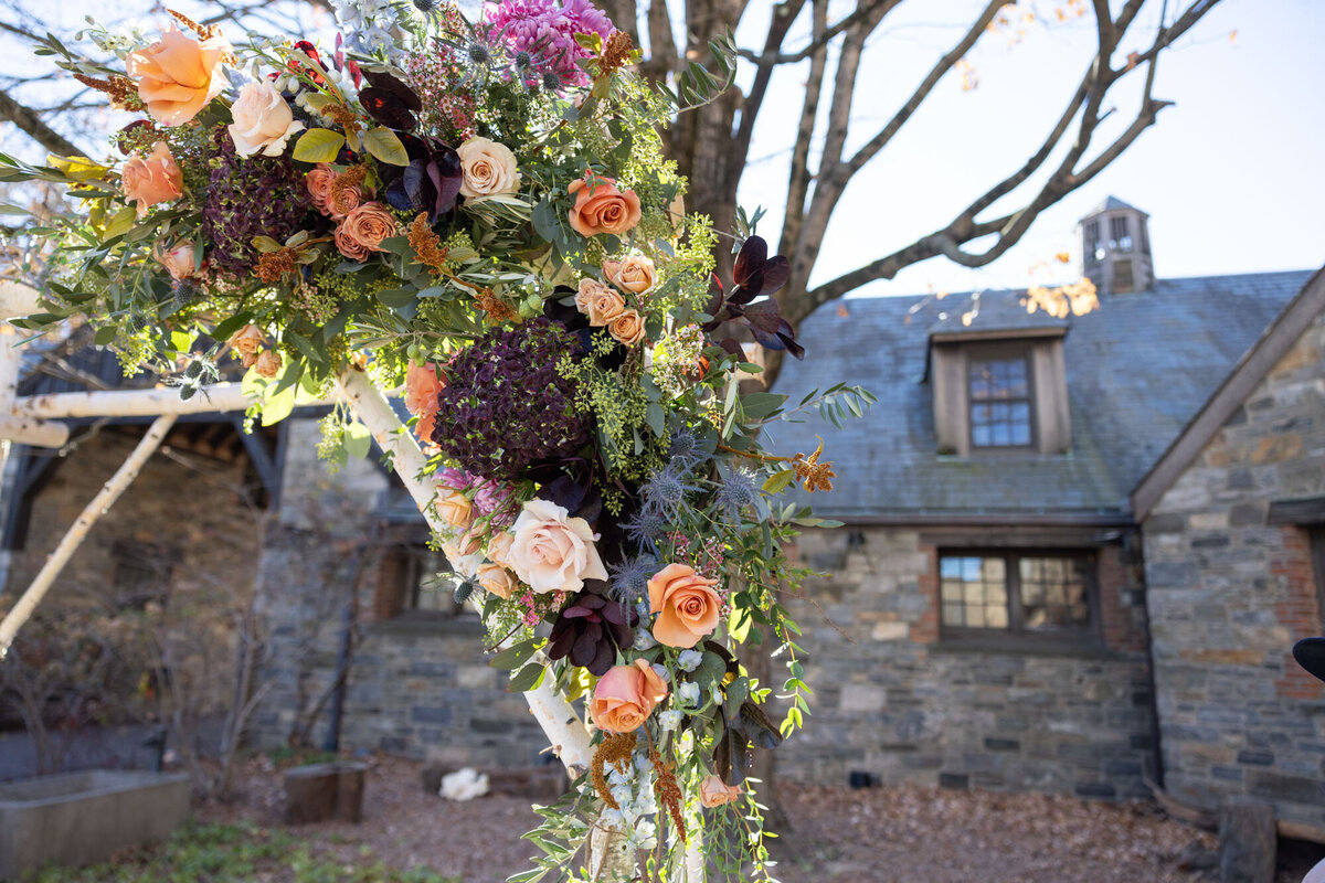 ct-brand-photography-wedding-floral-arch