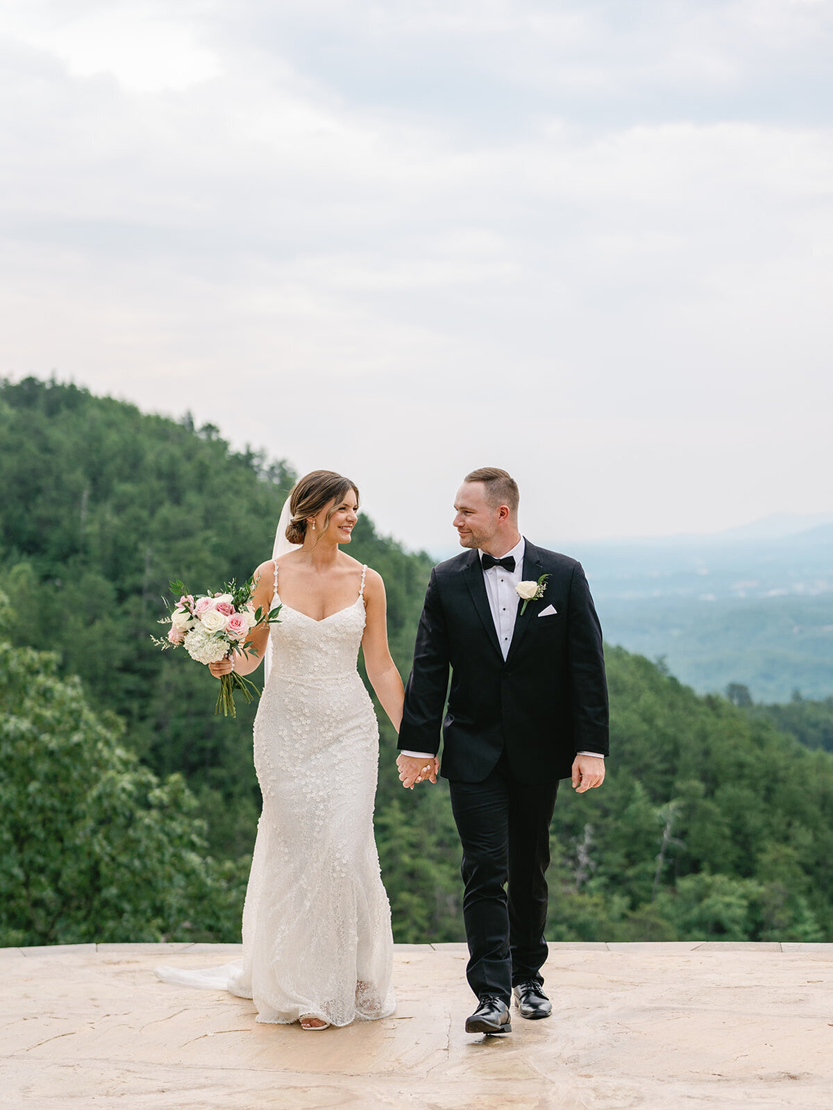 Destination mountain wedding at The Trillium in Tennessee