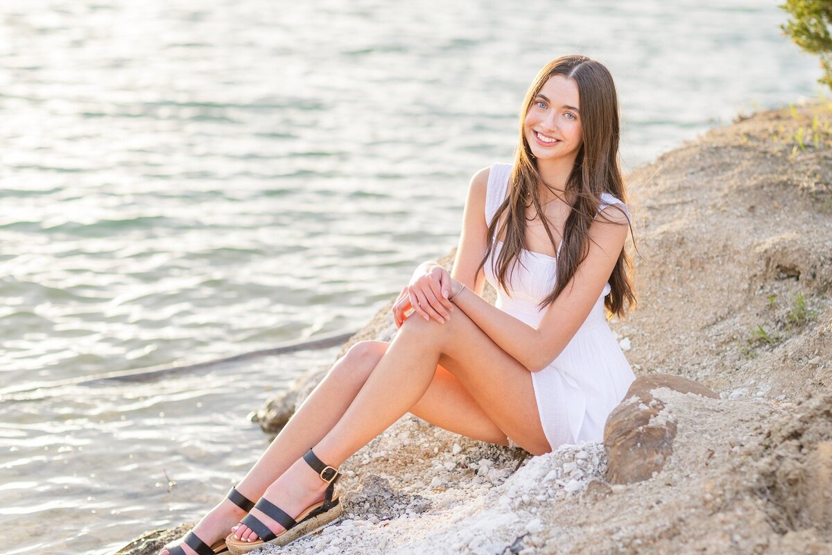 caleigh-ohio-lake-senior-photos-10