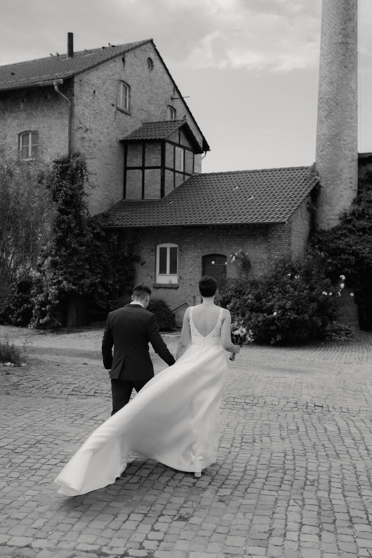 608-LauraSeitzFotografie-Kara-Andre-Hochzeit-23092023_LS38137