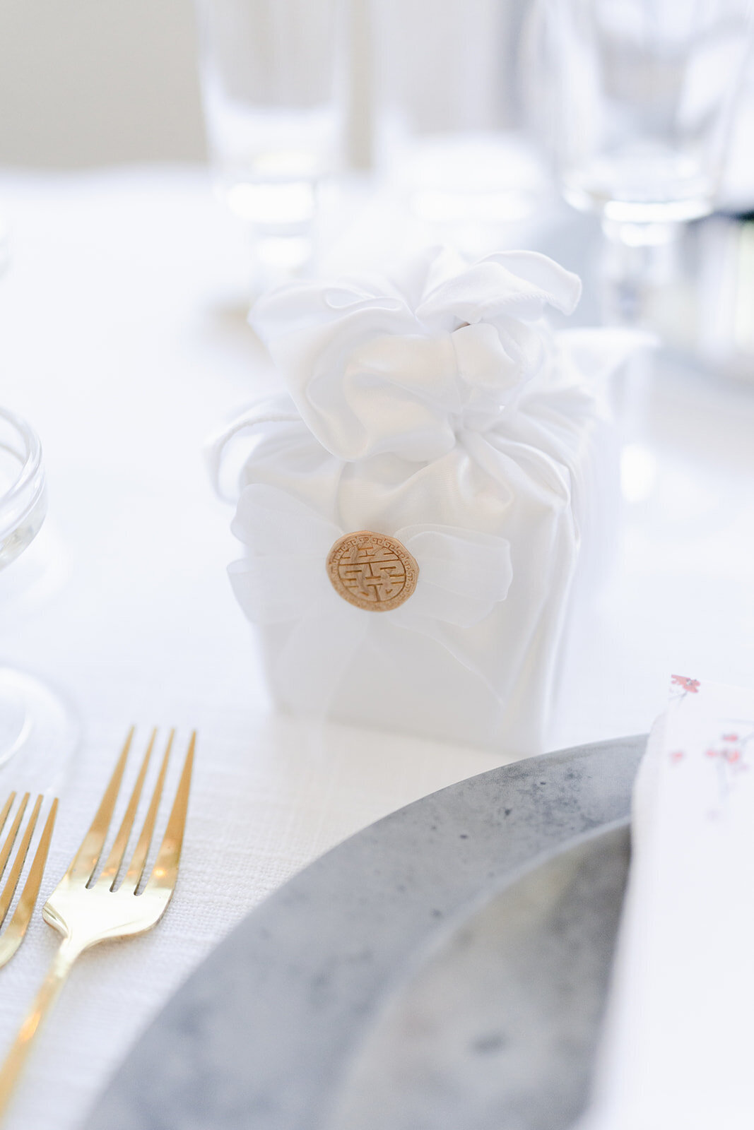 wedding-wedding-favor-the-boylston-rooms-ma