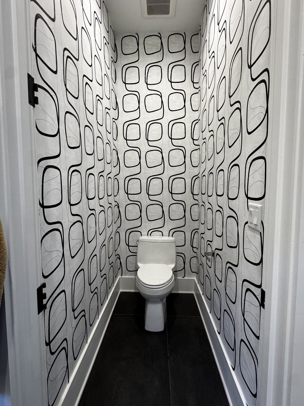Bathroom Wallpaper