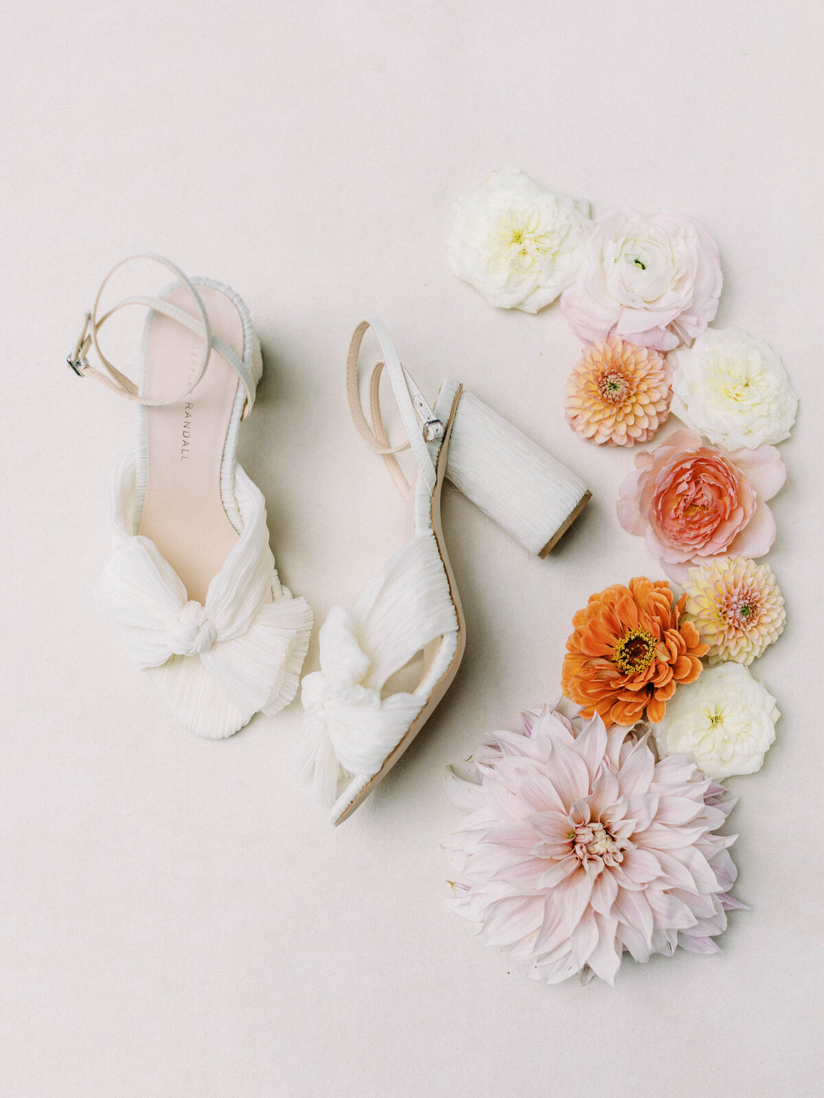 Vermont-Luxury-Film-Wedding-Photographer-Bride-Getting-Ready_148