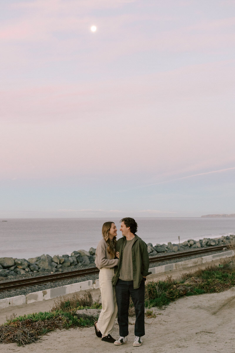 A couple session in San Clemente, CA at sunrise