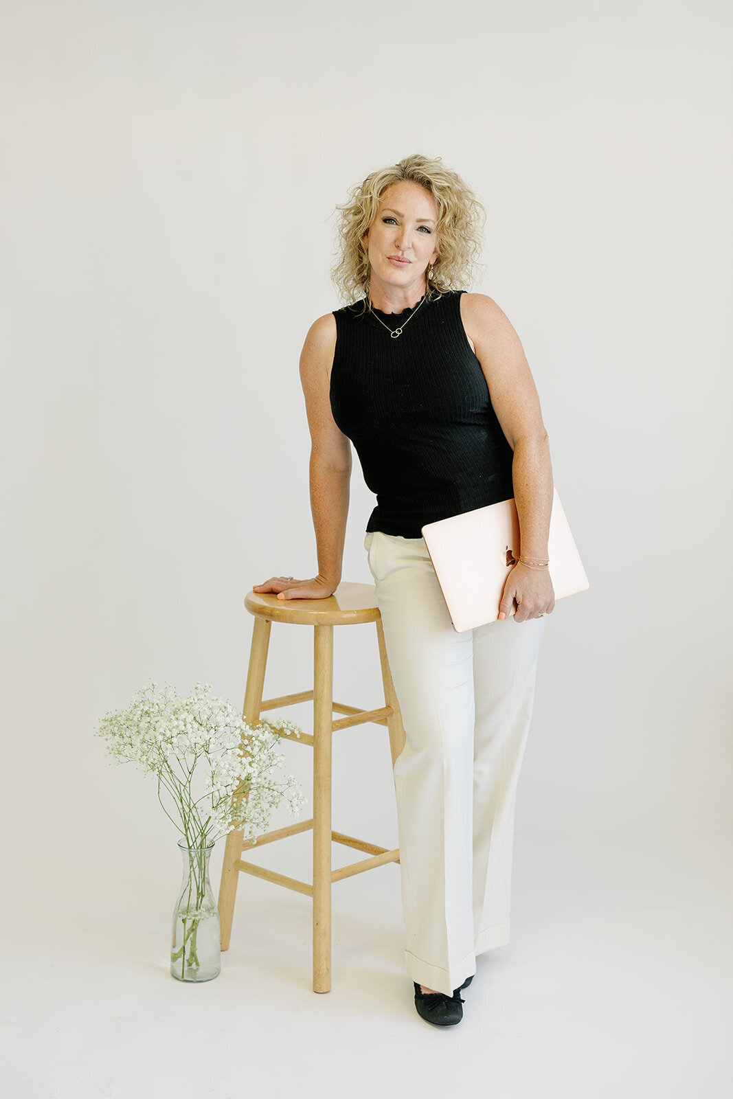 milwaukee-wedding-planner-headshots-15