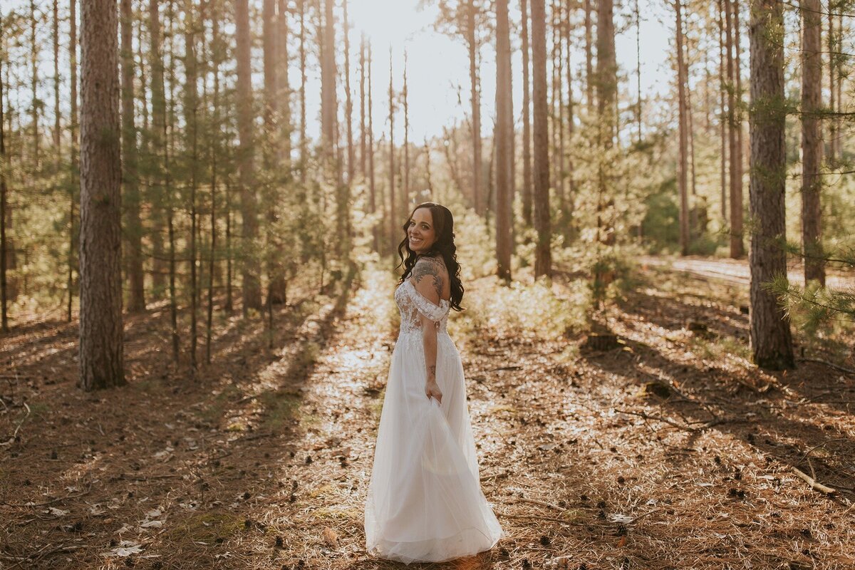 burlap-and-bells-wisconsin-wedding-venue-03