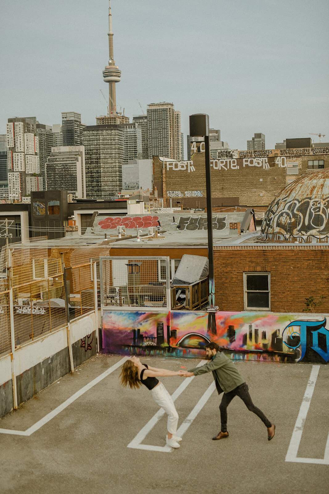 downtown-toronto-kensington-market-engagement-session-nontraditional-artsy-indie-film-romatic-1521