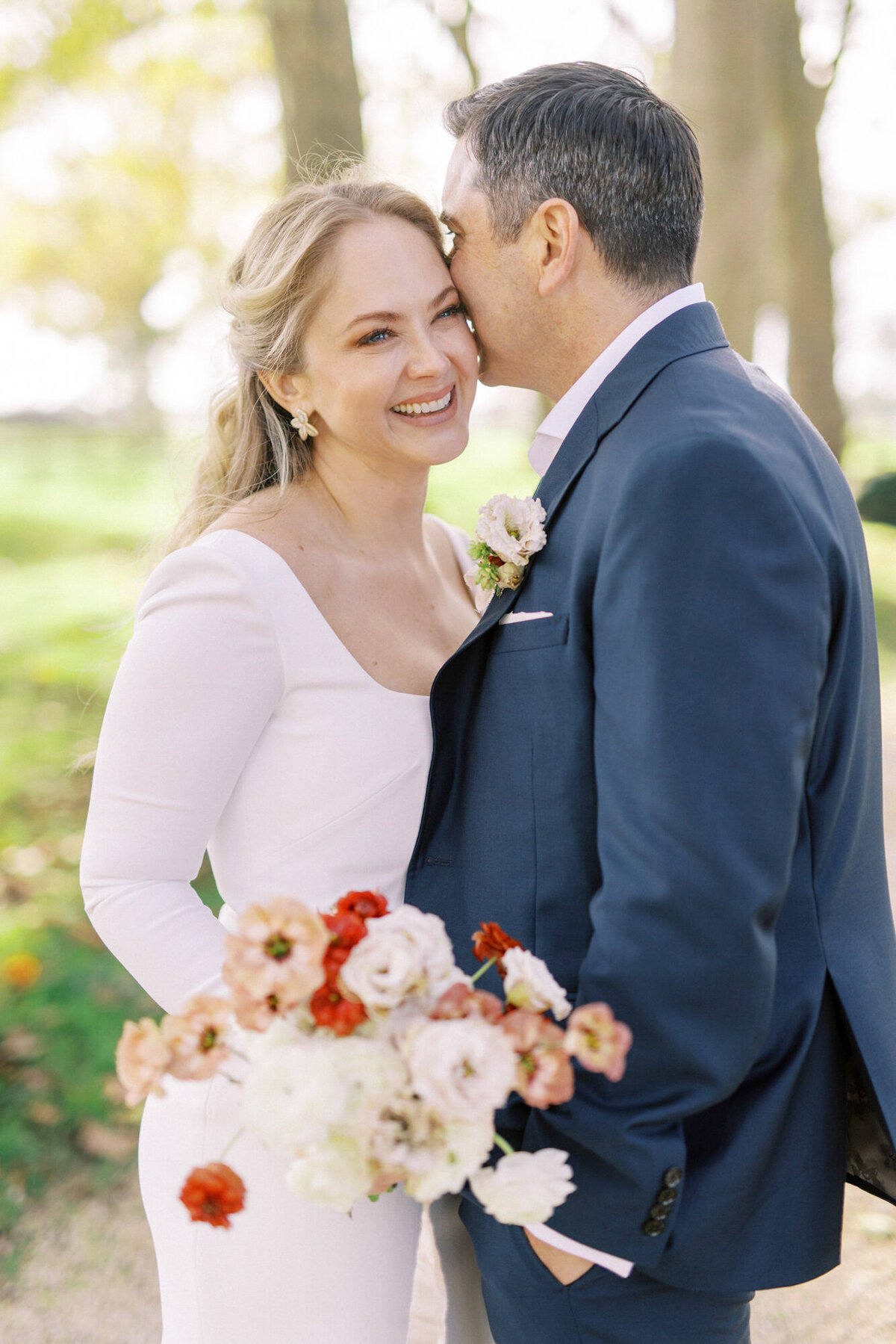 Maïlys Fortune Photography Husband Wife Wedding Weddings Photography France Switzerland Italy Timeless Dreamy Imagery Bilingual French English Destination Weddings Destination Wedding Provence French Riviera Paris Lake Como Tuscany103