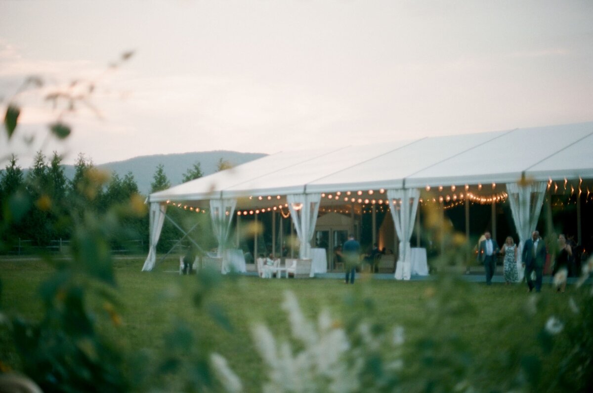 indoor-outdoor-wedding-venue-putnum-county-ny