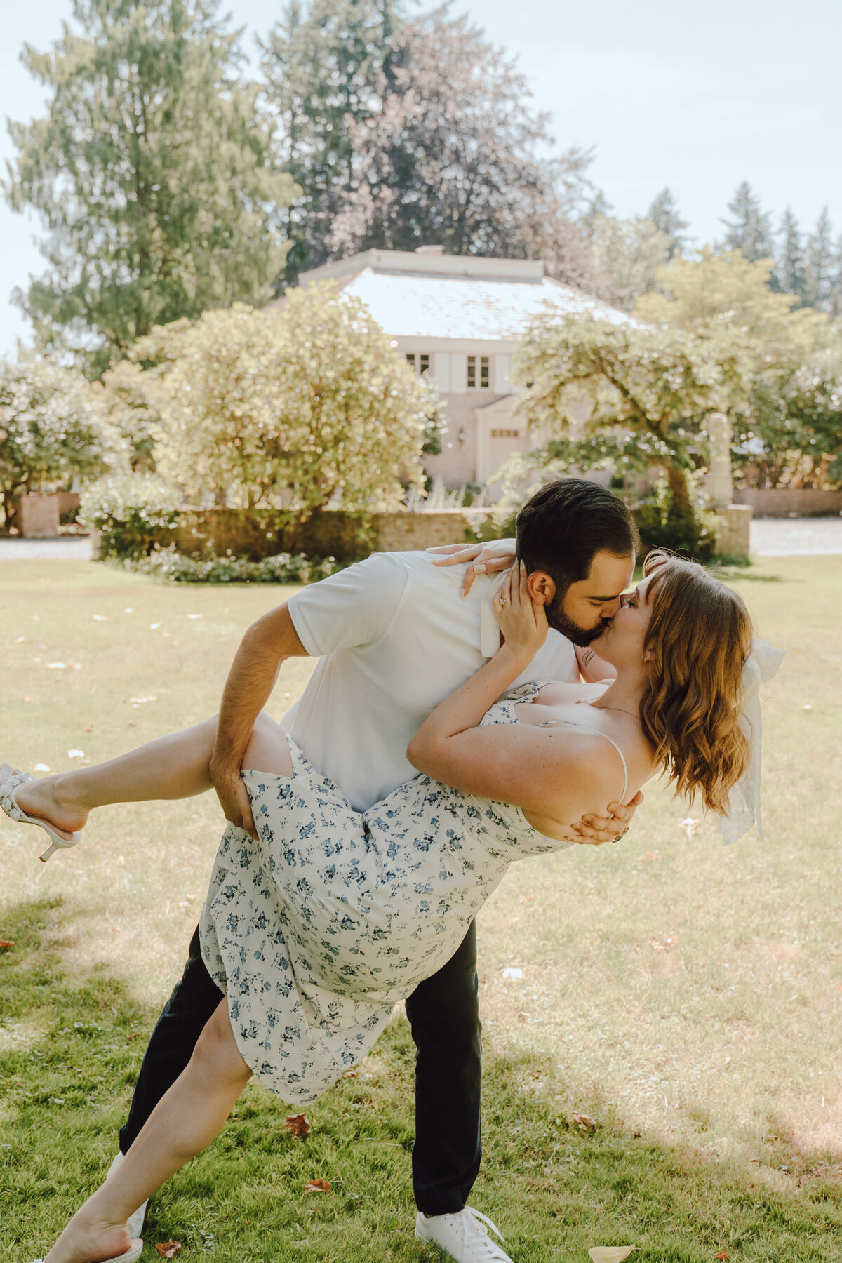 Lakewold-Gardens-Engagement-Session-129