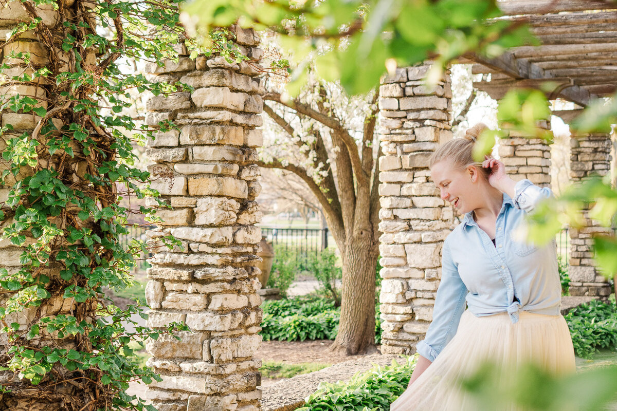 Milwaukee based photographer, Milwaukee wedding photographer, wisconsin photographer, Meredith Mutza Photography, headshot photography, Milwaukee portrait photographer, Milwaukee wisconsin Portraits, Portraits in Milwaukee Wisconsin, Portrait photographer, Headshot Photographer,  Frame Park, Frame Park Waukesha