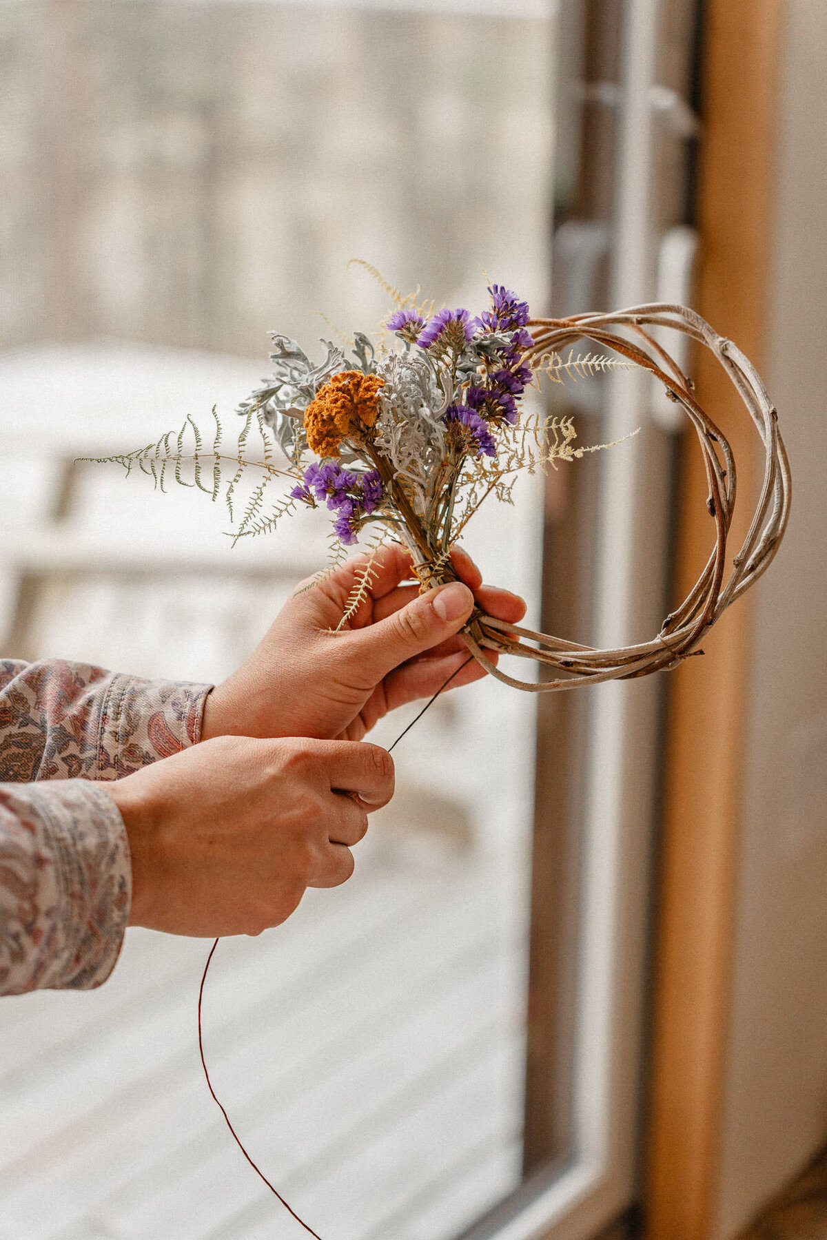 Silybum Arts Dried Flower Wreath Workshop-00313