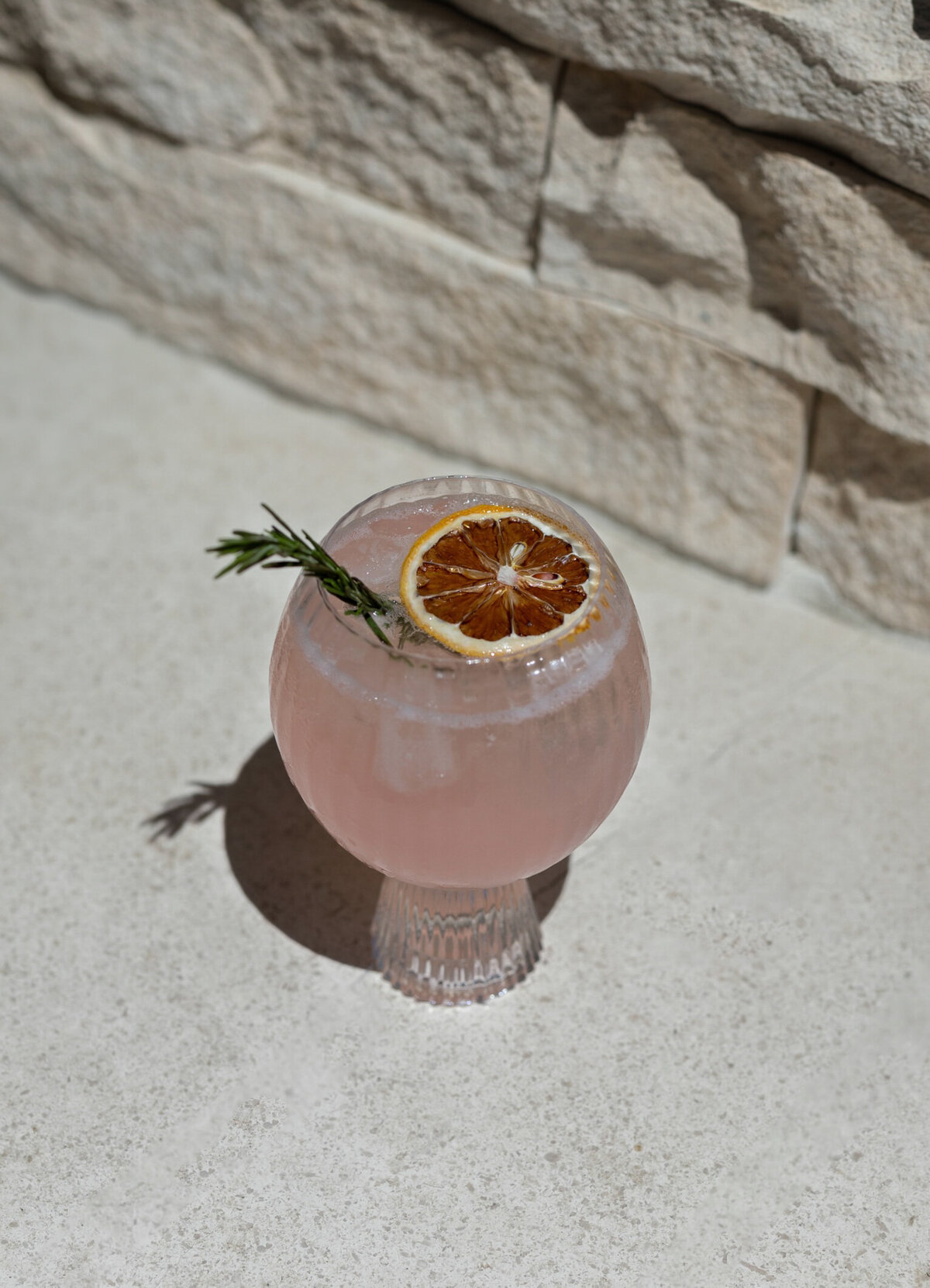 CIRINA_CASALUCI_PHOTOGRAPHY_BENJI_BARTENDER_PALM_DESERT_CA-12
