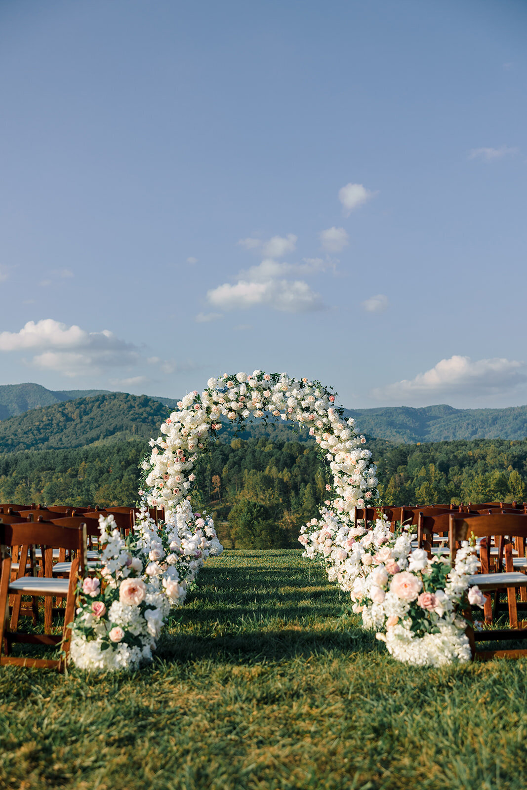 Pixels and Wood Creative_The Shiloh_Him Her Photo_Floral Circle Arch_North Carolina Wedding_Ceremony-9