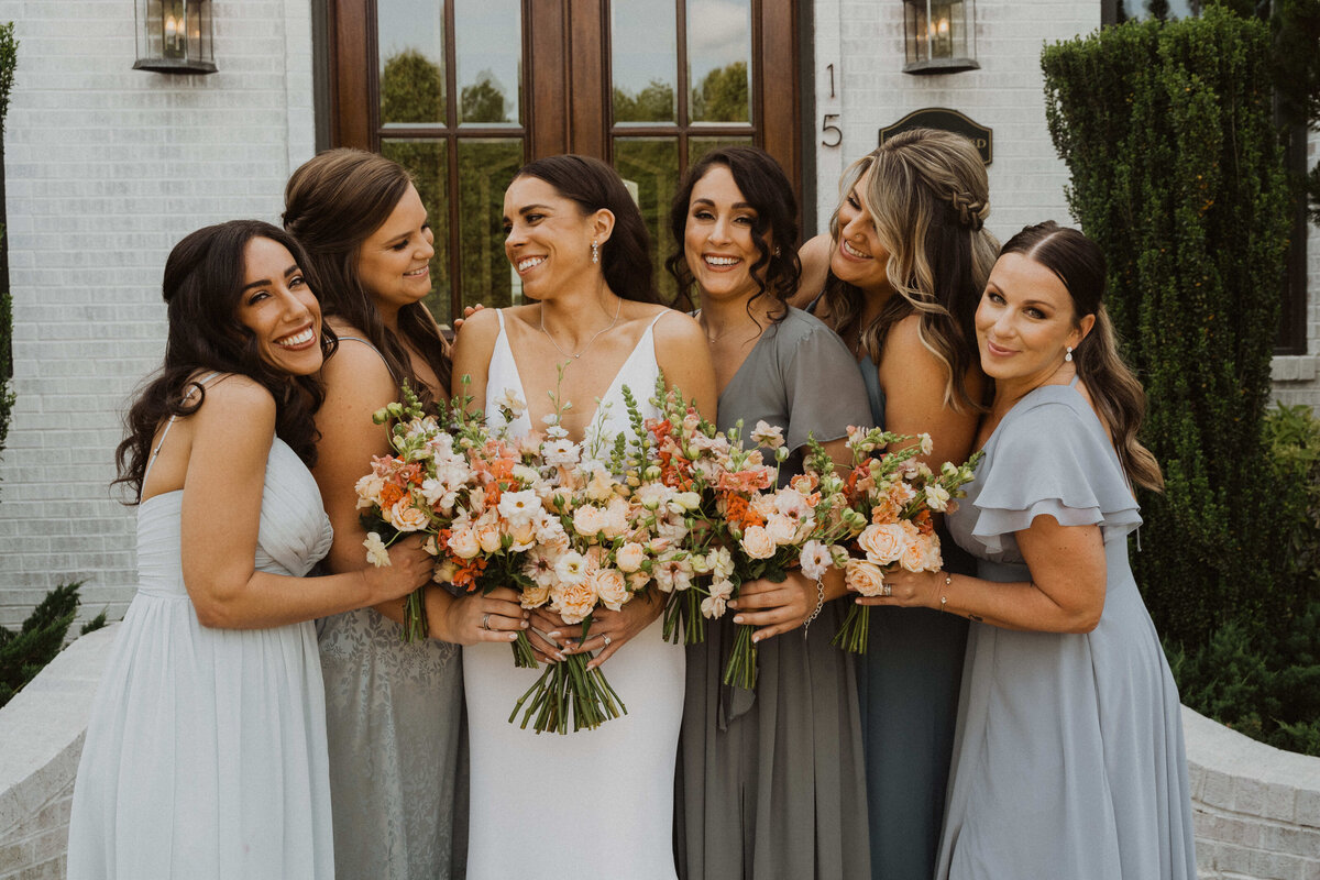 CharlottePhotographer_CorrinRyanFormals_ThinSpaces-40