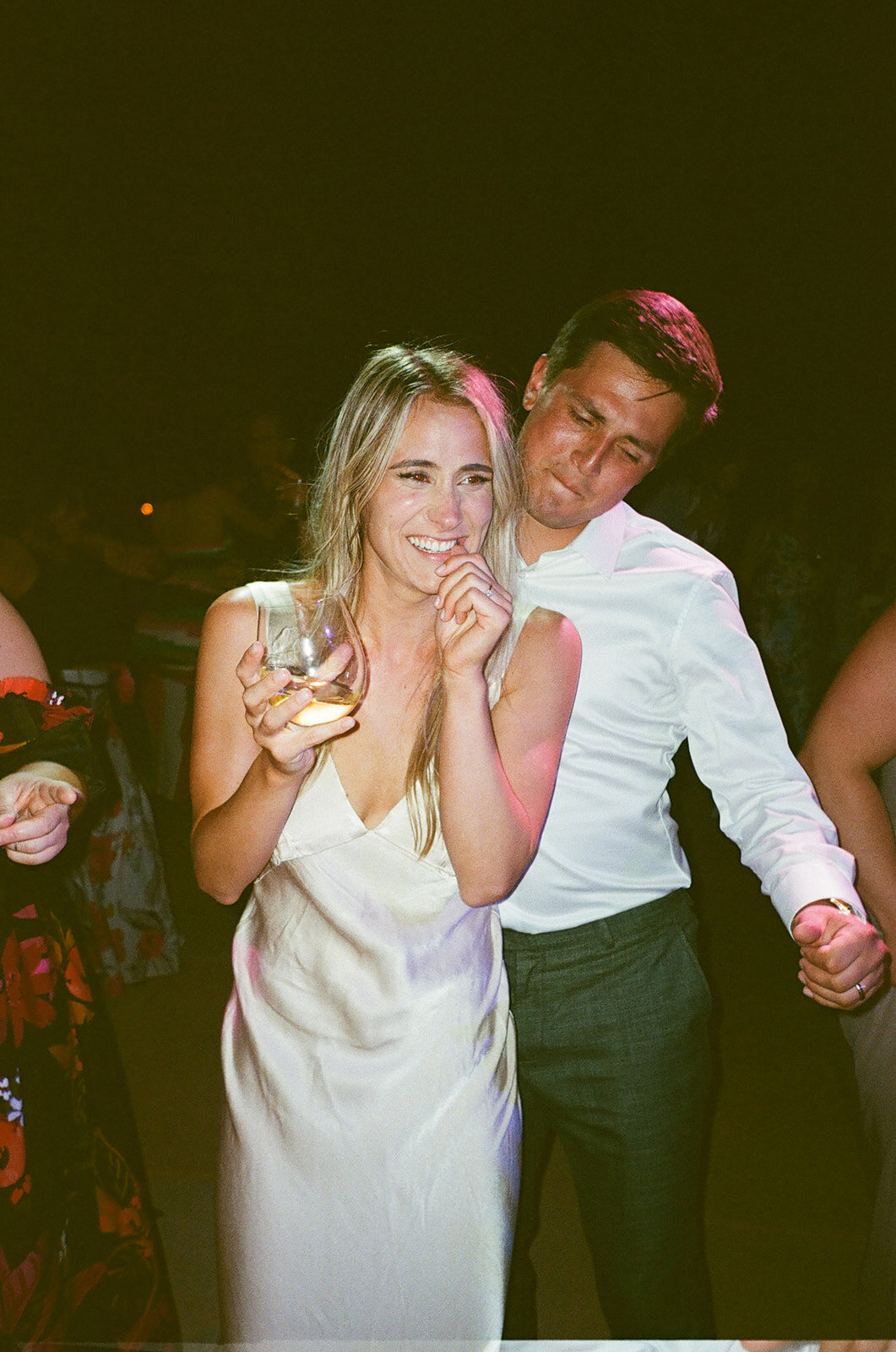 716369020004_websize