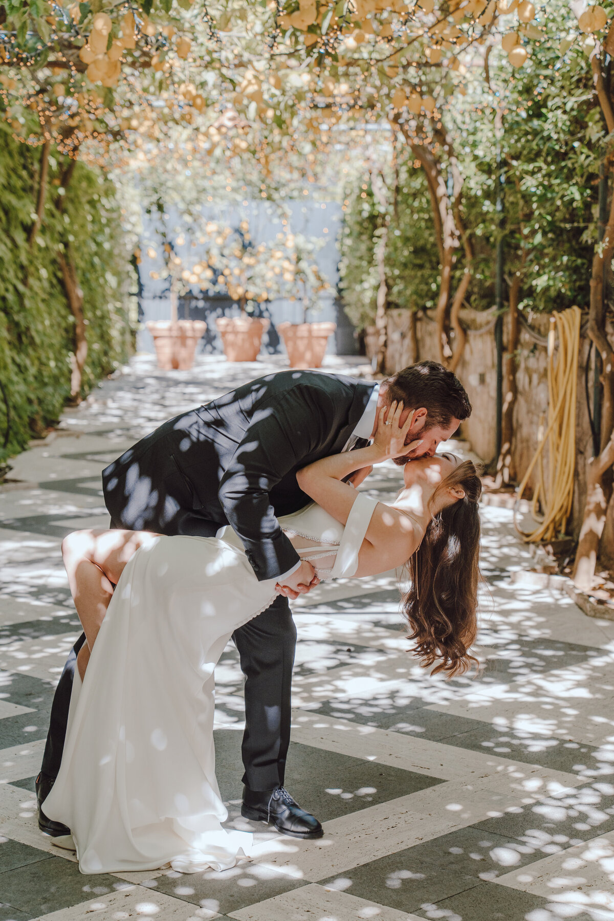 Newlywed-Portraits-Sorrento-Italy-63