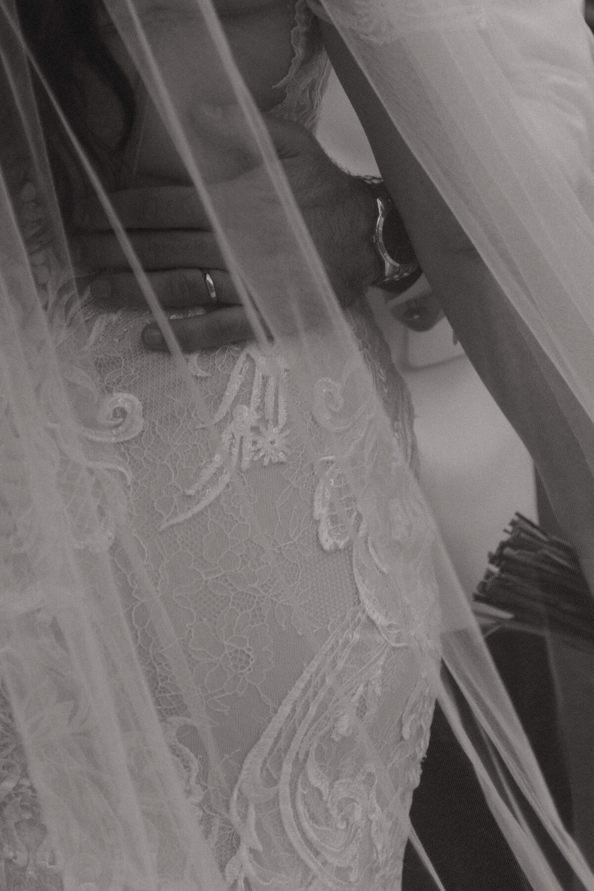 elope in italy
