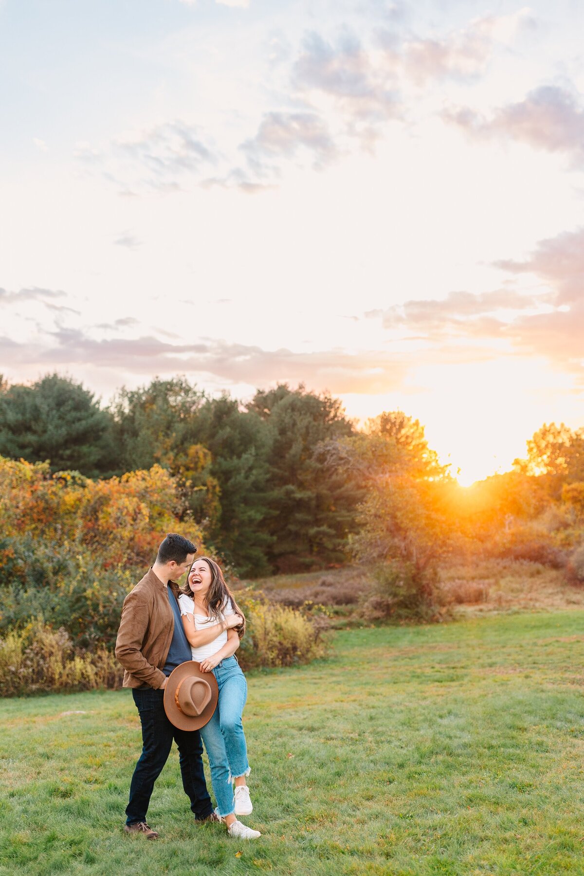 Kelly_Payeur_Photography_New_Hampshire_Fall_Engagement_Wagon_Hill_Photographer_0017