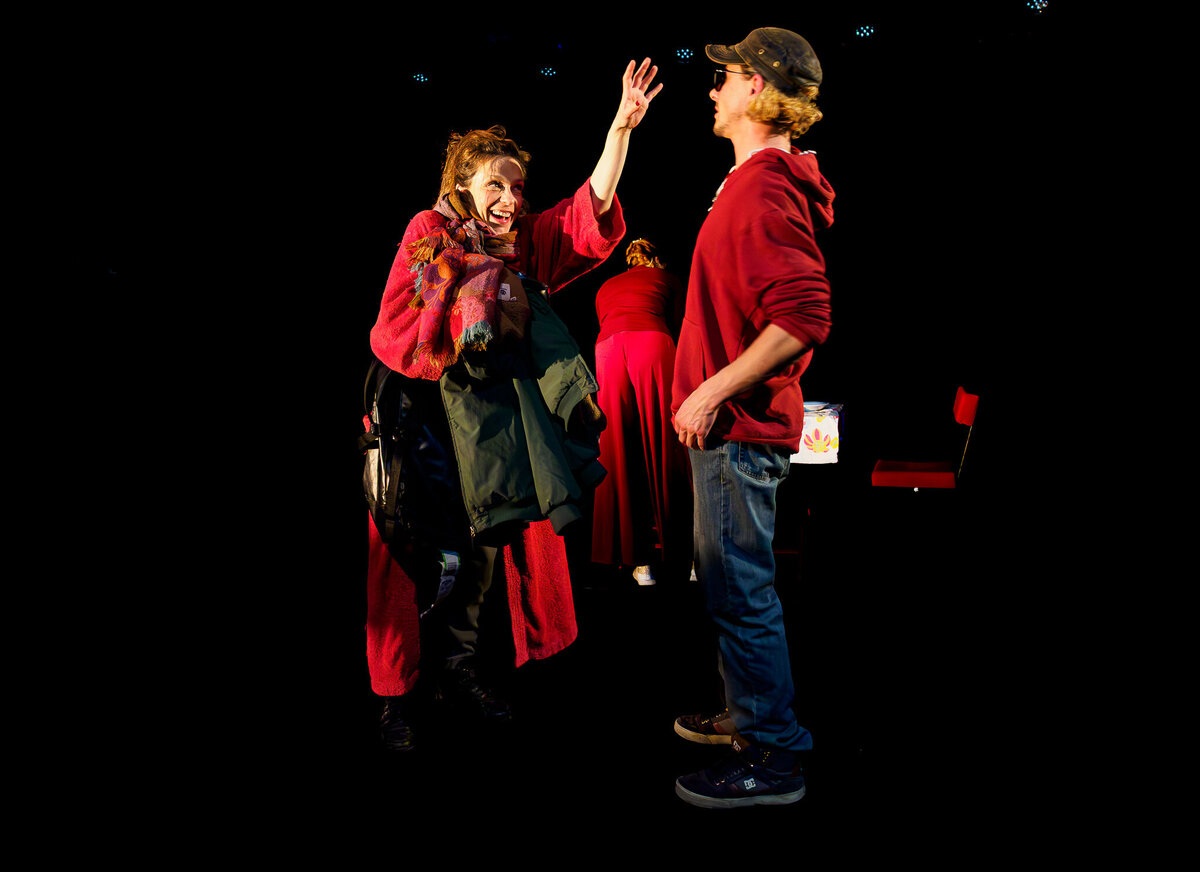 AS IF Cie Troisième Génération mise en scène Sergi Emiliano iGriell  jeu Agnès Delachair, Jules-Angelo Bigarnet, Clémentine Marchand, FaustineTournan, Paul Jeanson et, Matthieu Carrani_4030033-2-Enhanced-NR