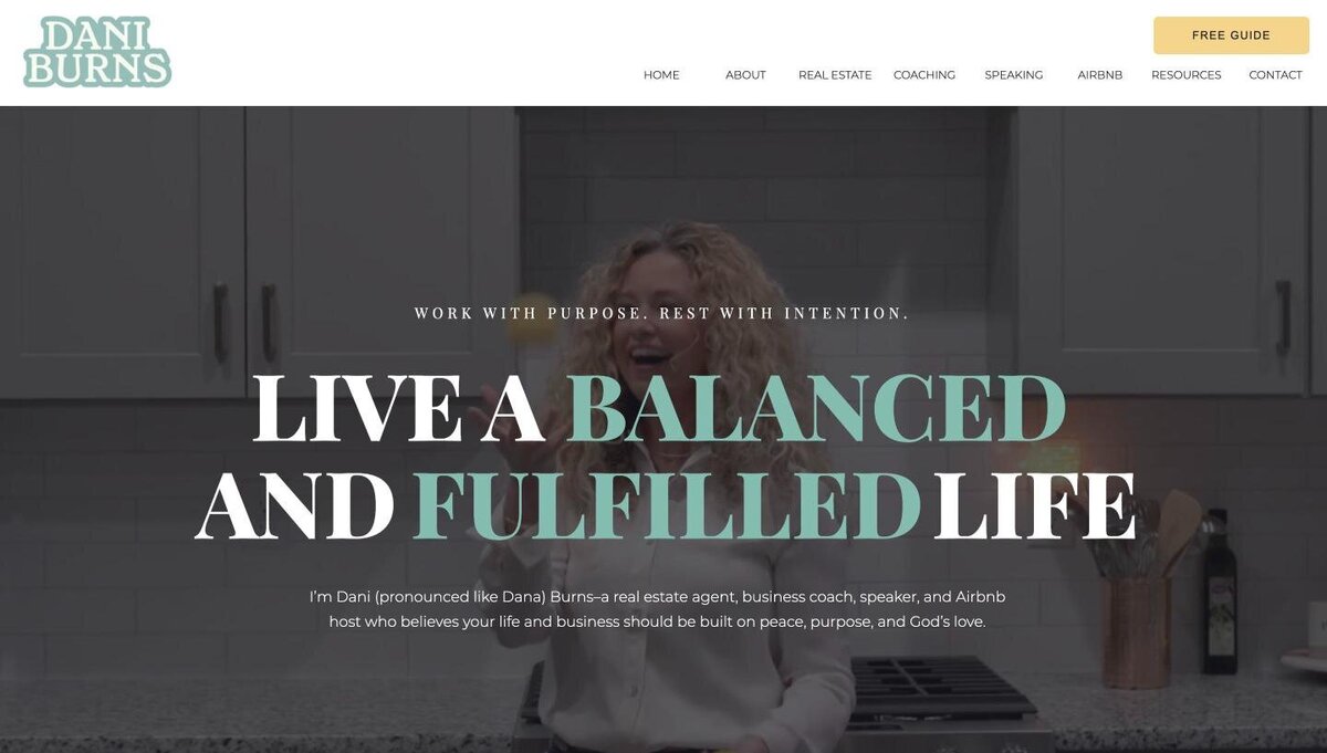 Real estate agent and business coach website by Petal & Bloom