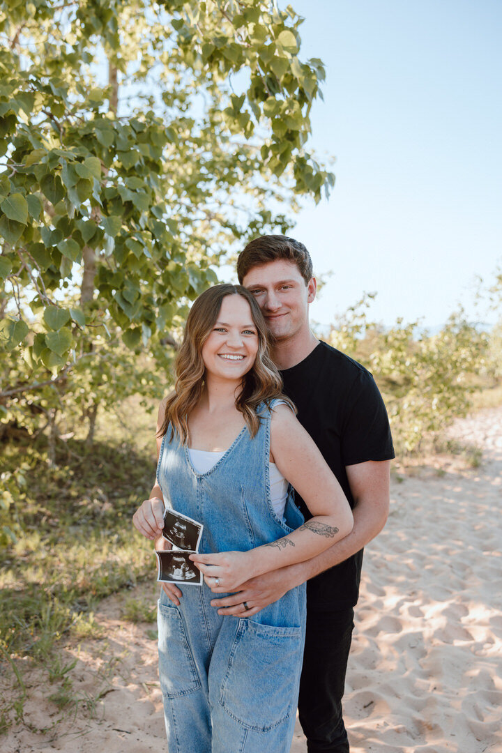 twin pregnancy announcement-5