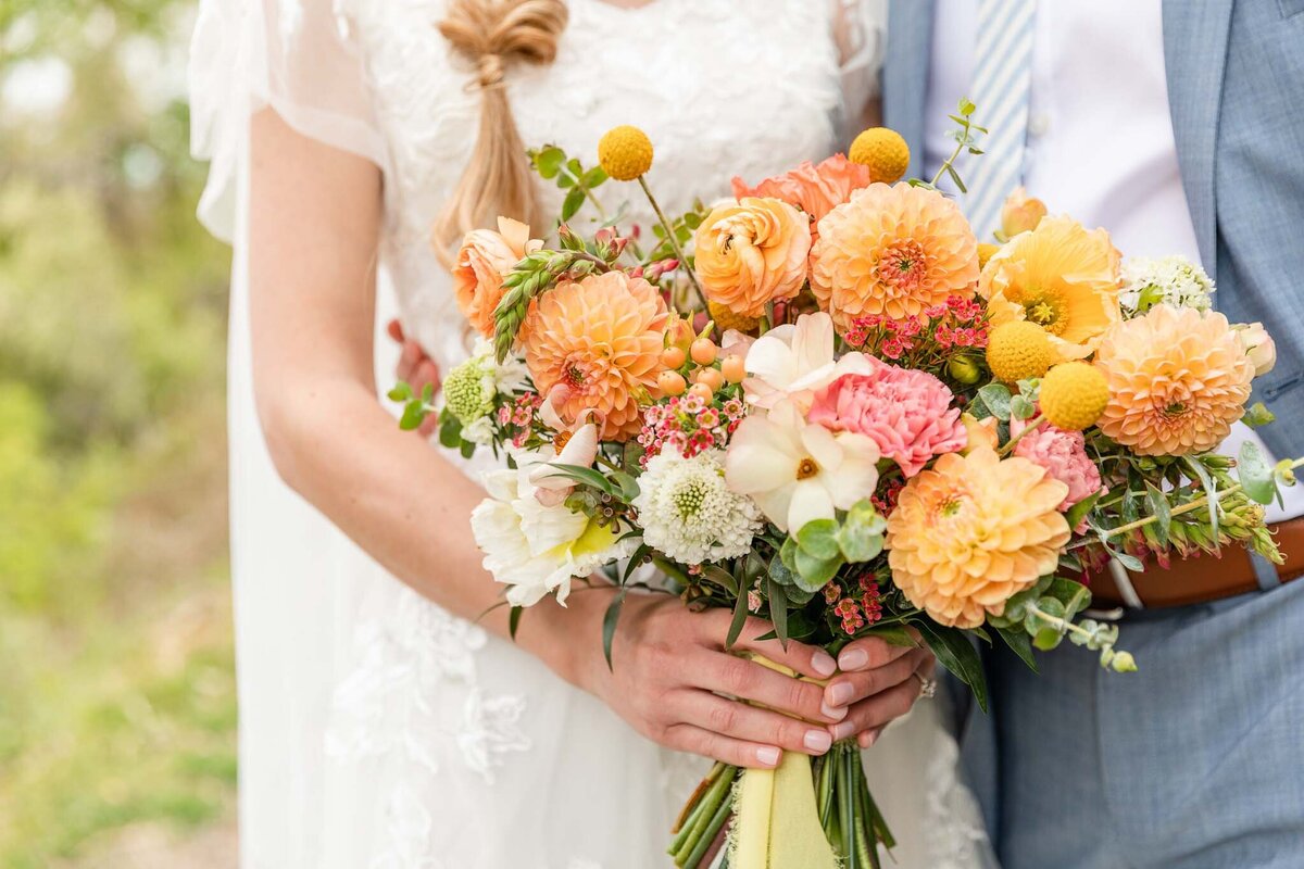 violet-arden-floral-citrus-bouquet