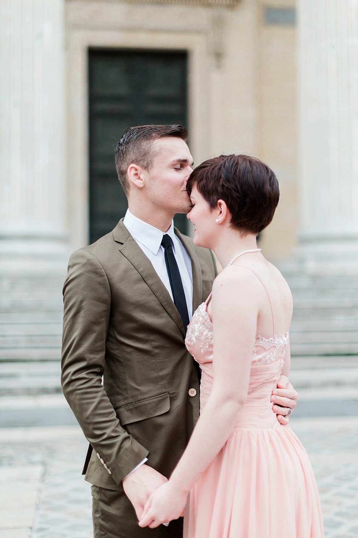 Fall Paris anniversary session at the Pantheon photographed by Alicia Yarrish