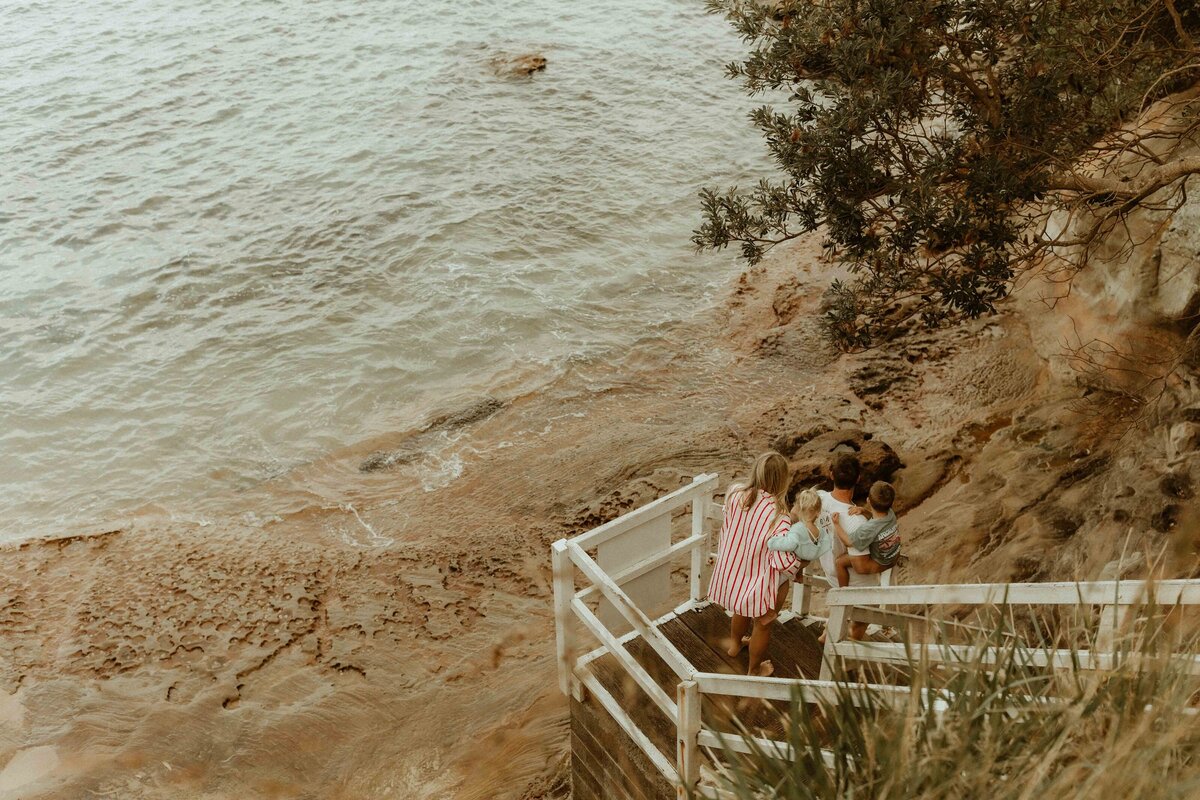 emmawandphotography_bundneena_kurnell_motherhood_sutherlandshirephotographer_cronullaphotographer_motherhood_sydneymotherhoodphotographer_royalnationalpark_familyphotographer_sutherlandshirefamilyphotographer_cronullafamilyphotographer_adventurouscouplesession_couplephotographer_sydenycouplephotographer_mindfulphotography