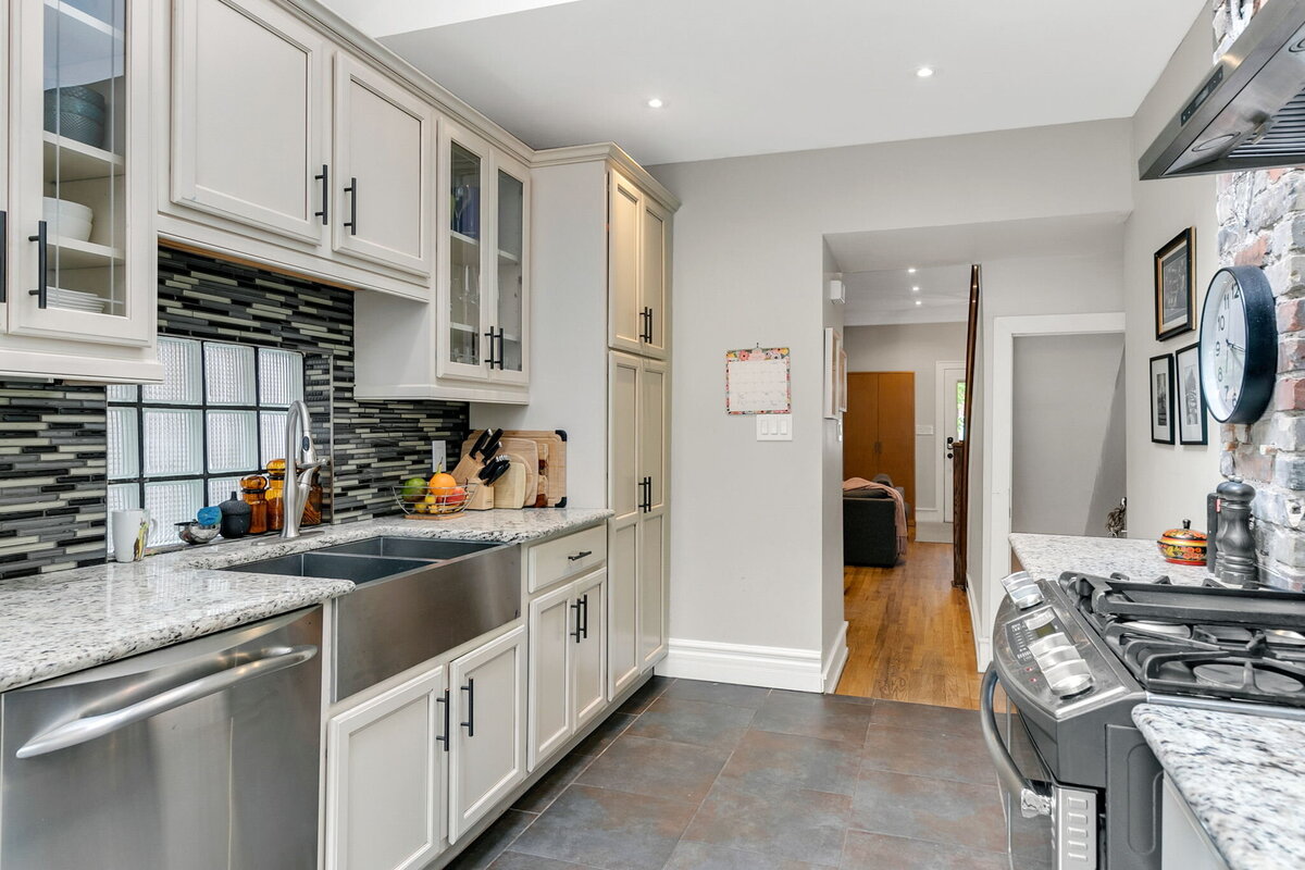 20-web-or-mls-15_005_Kitchen