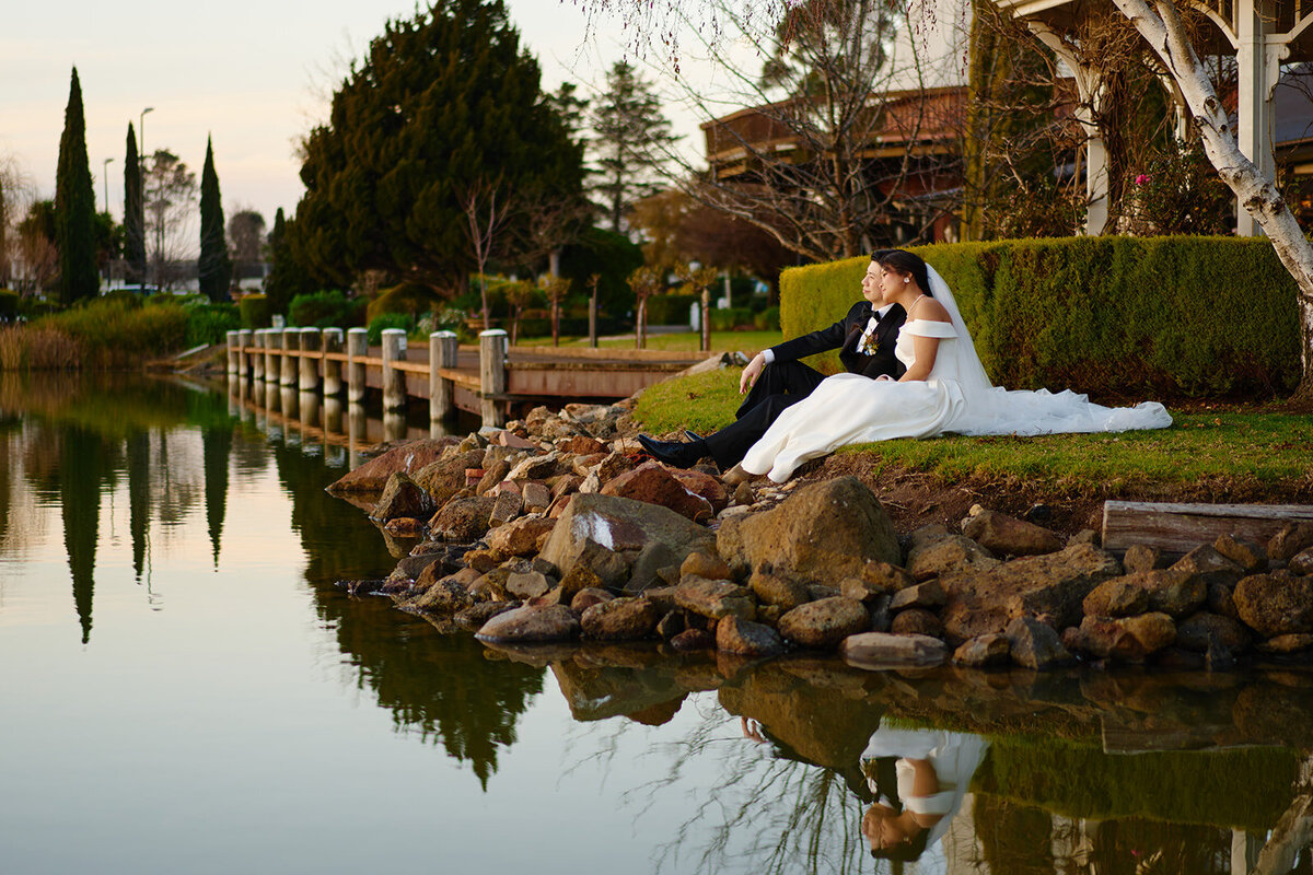 Anna & James Sneak Peek Photos_53